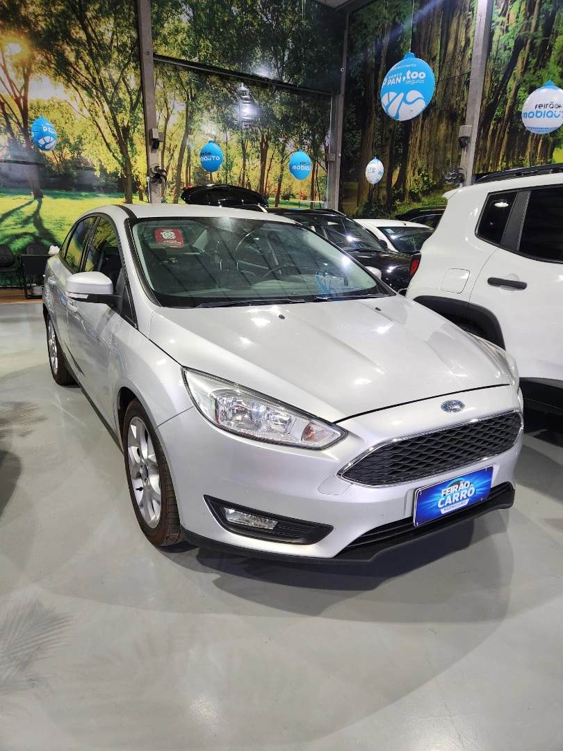 FORD FOCUS 2.0 SE 16V FLEX 4P POWERSHIFT