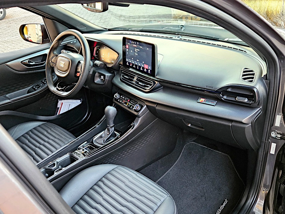 fiat FASTBACK 1.3 TURBO 270 FLEX LIMITED EDITION AT6 2023