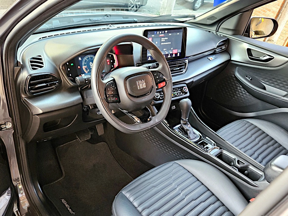 fiat FASTBACK 1.3 TURBO 270 FLEX LIMITED EDITION AT6 2023