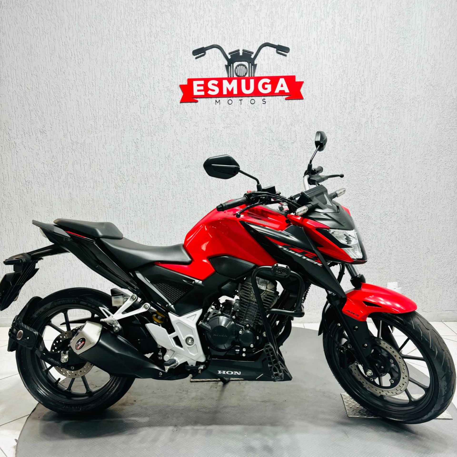 HONDA CB 300F TWISTER ABS Street