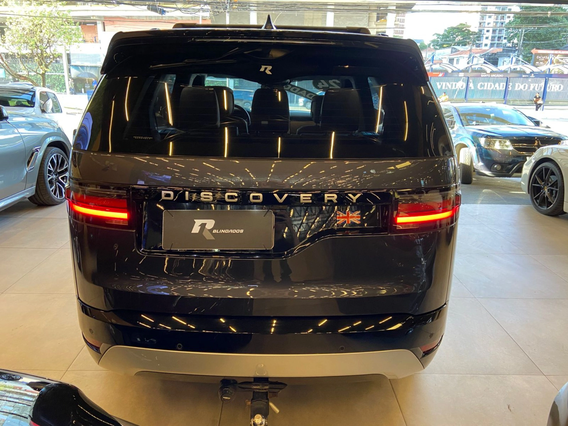 land rover DISCOVERY 3.0 D350 TURBO DIESEL MHEV METROPOLITAN EDITION AUTOMÁTICO 2025