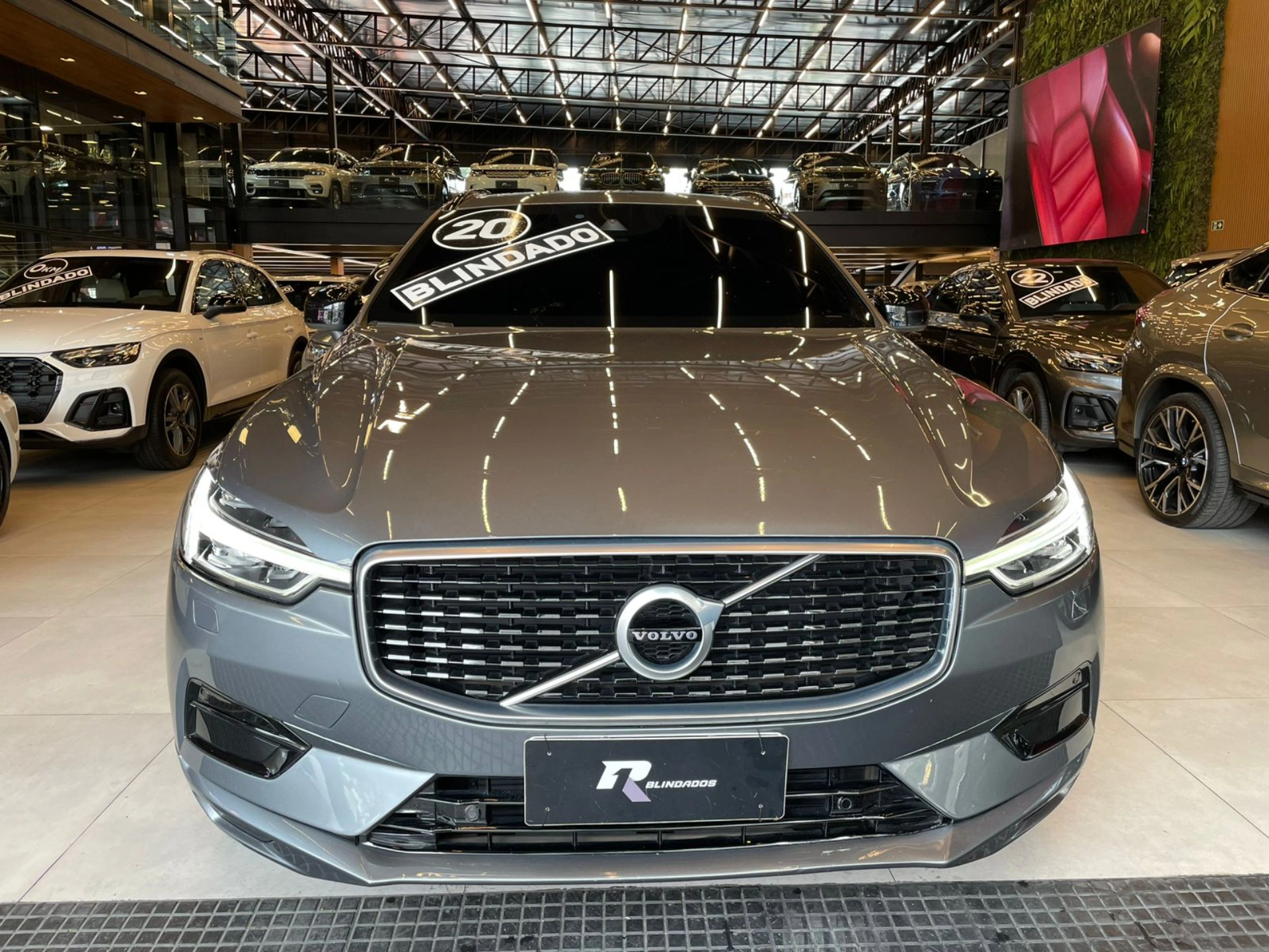 volvo XC60 2.0 T8 HYBRID R-DESIGN AWD GEARTRONIC 2020