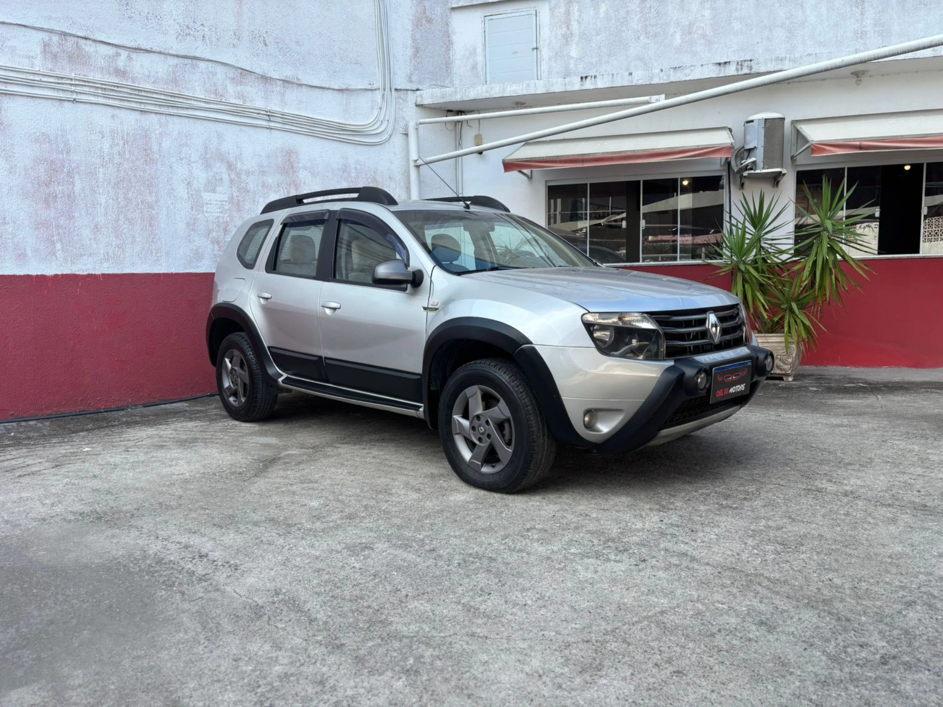 RENAULT DUSTER 2.0 DYNAMIQUE 4X2 16V FLEX 4P AUTOMÁTICO