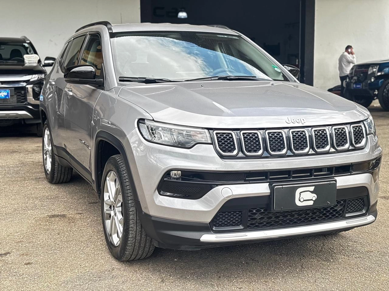 JEEP COMPASS 1.3 T270 TURBO FLEX LONGITUDE AT6