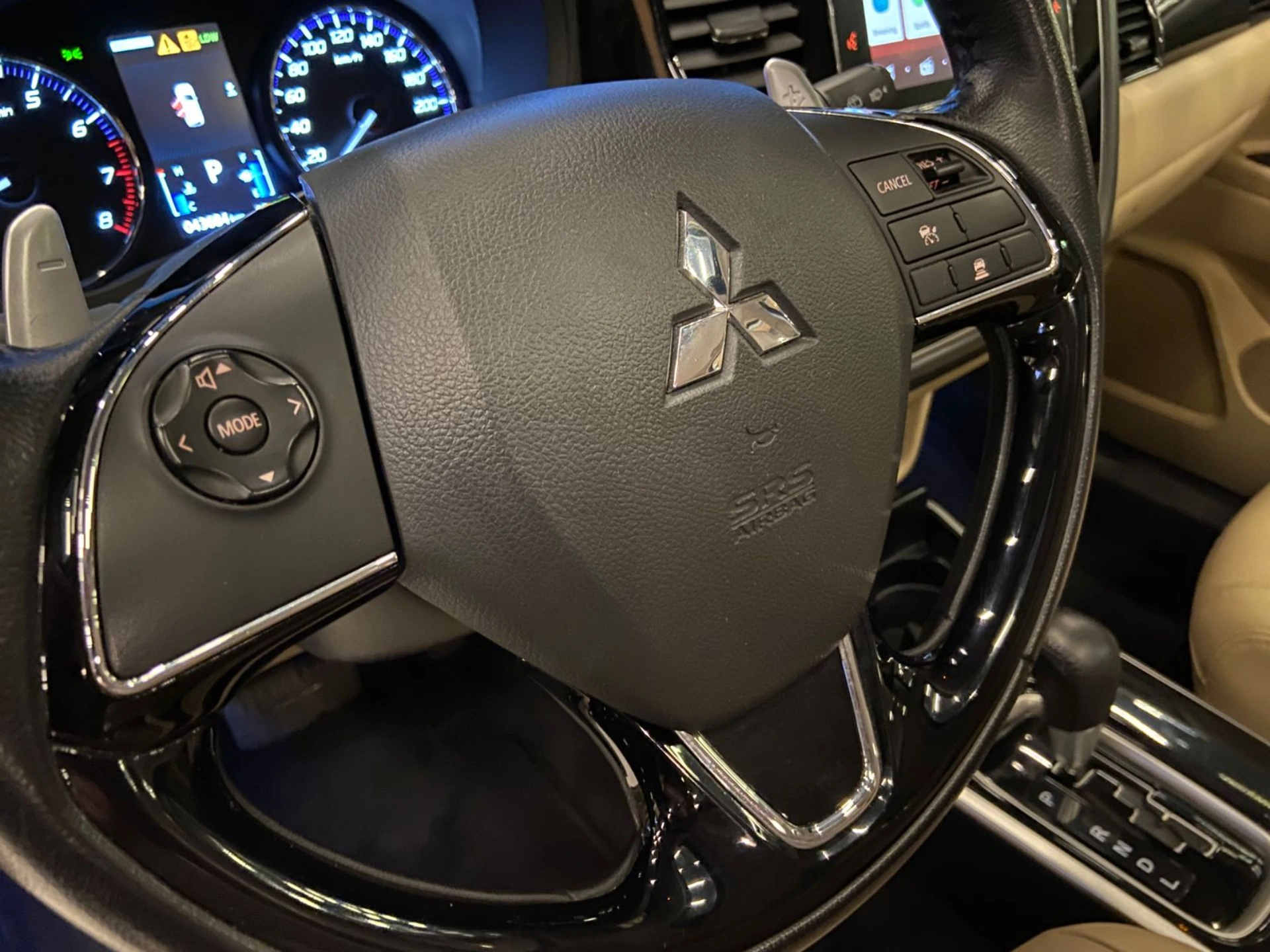 mitsubishi OUTLANDER 3.0 GT 4X4 V6 24V GASOLINA 4P AUTOMÁTICO 2018