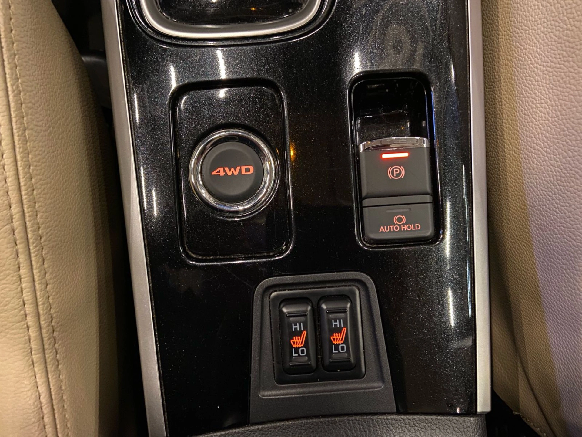 mitsubishi OUTLANDER 3.0 GT 4X4 V6 24V GASOLINA 4P AUTOMÁTICO 2018