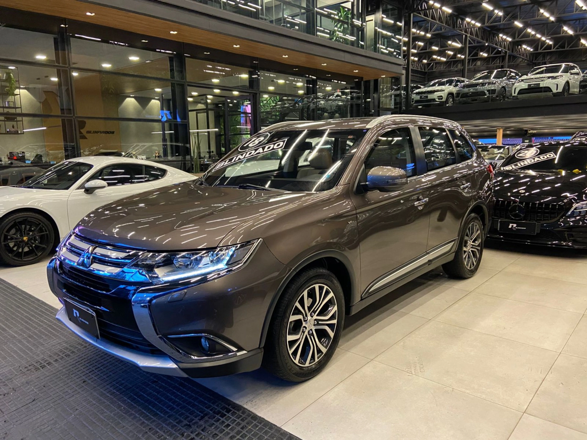 mitsubishi OUTLANDER 3.0 GT 4X4 V6 24V GASOLINA 4P AUTOMÁTICO 2018