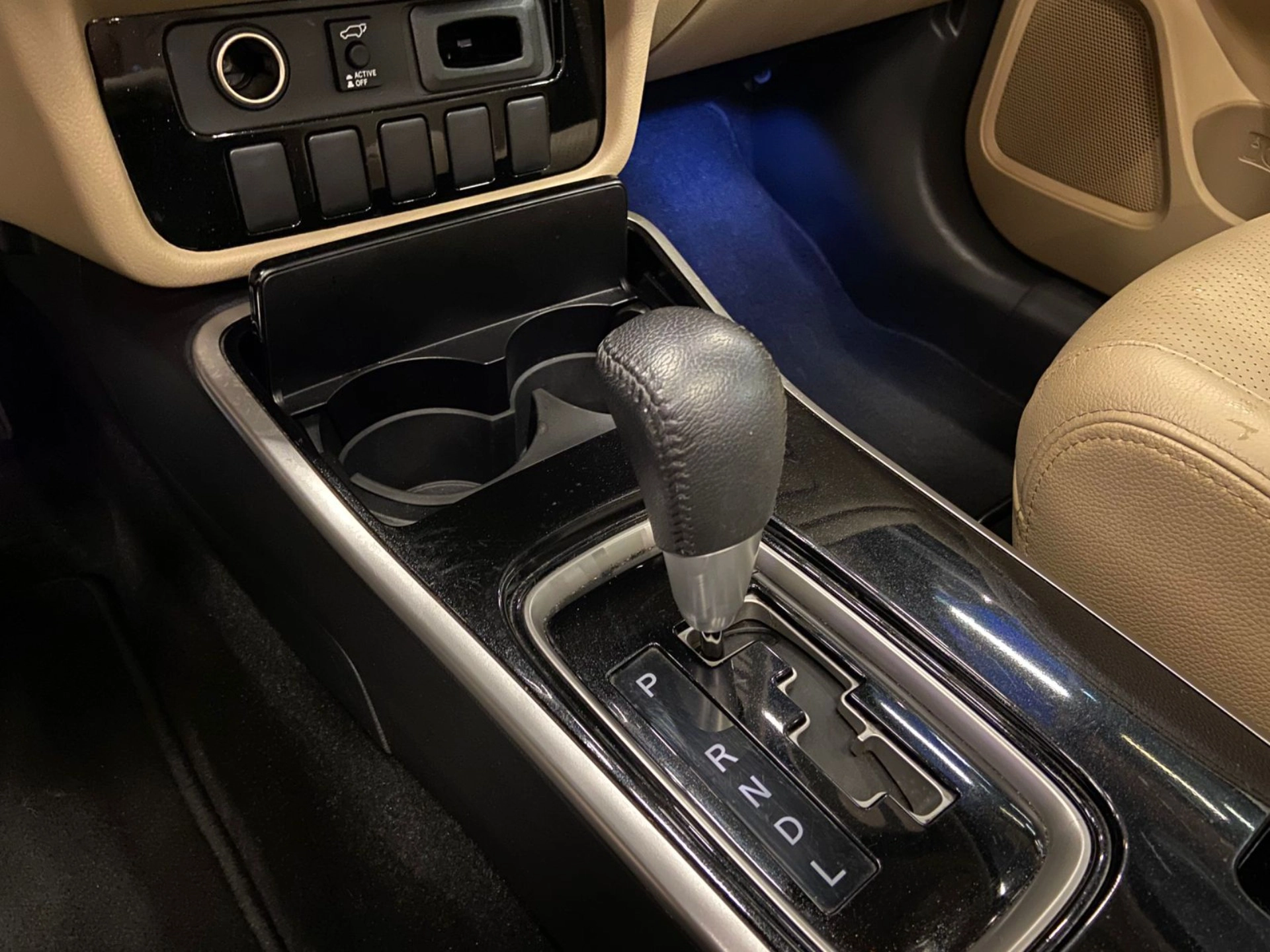 mitsubishi OUTLANDER 3.0 GT 4X4 V6 24V GASOLINA 4P AUTOMÁTICO 2018