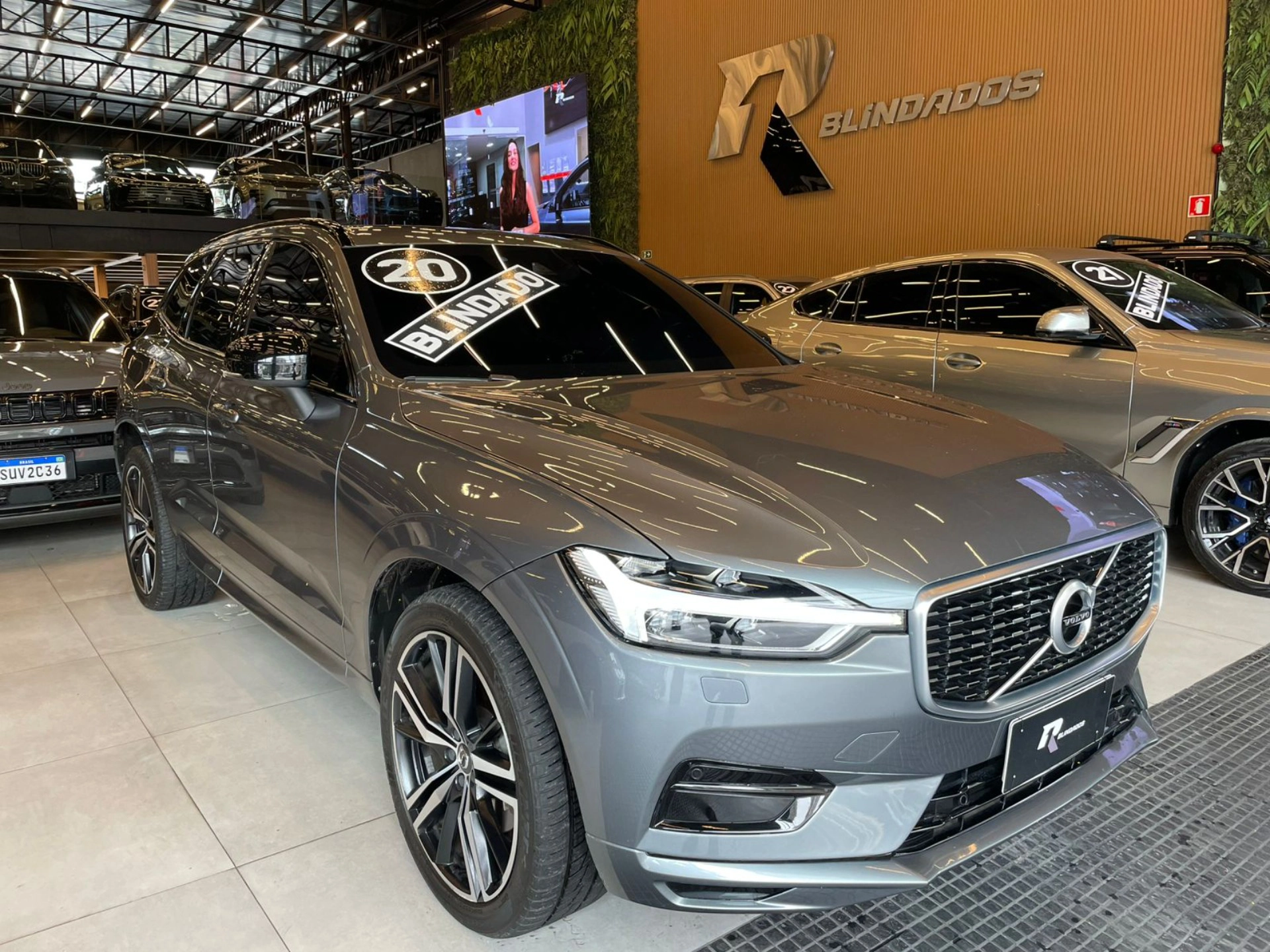 volvo XC60 2.0 T8 HYBRID R-DESIGN AWD GEARTRONIC 2020