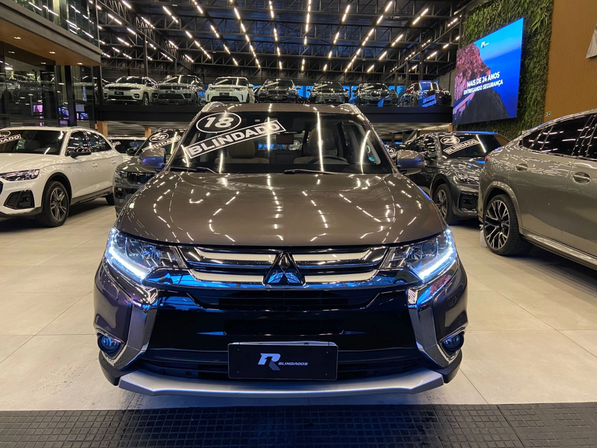 mitsubishi OUTLANDER 3.0 GT 4X4 V6 24V GASOLINA 4P AUTOMÁTICO 2018