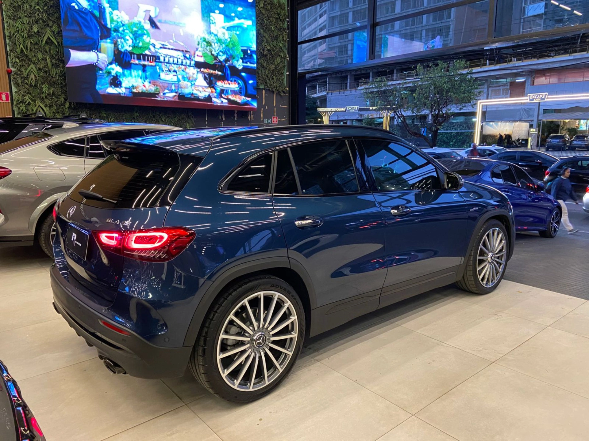 mercedes-benz GLA 35 AMG 2.0 CGI GASOLINA 4MATIC SPEEDSHIFT 2022