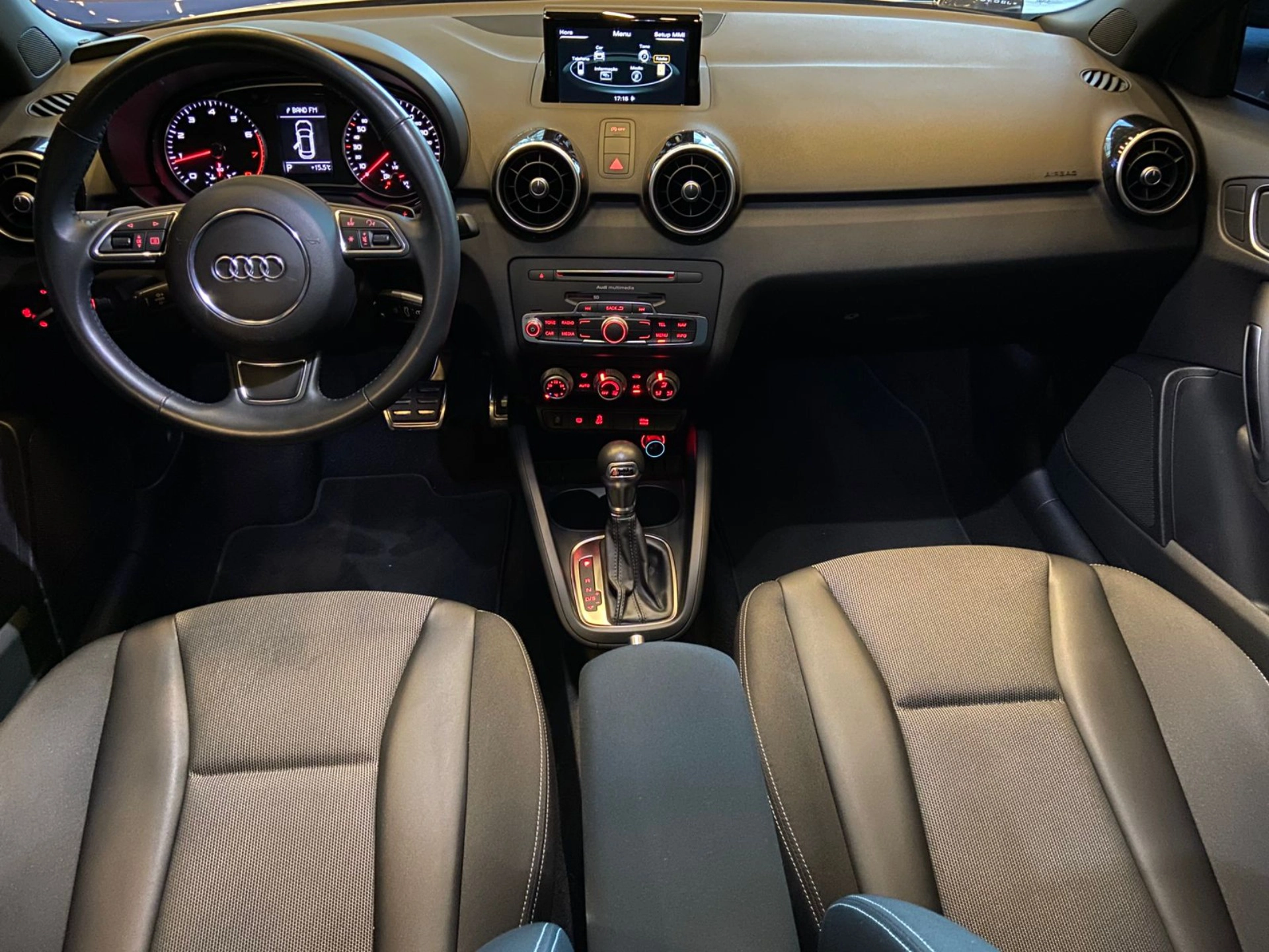 audi A1 1.8 TFSI SPORTBACK AMBITION GASOLINA 4P S-TRONIC 2018
