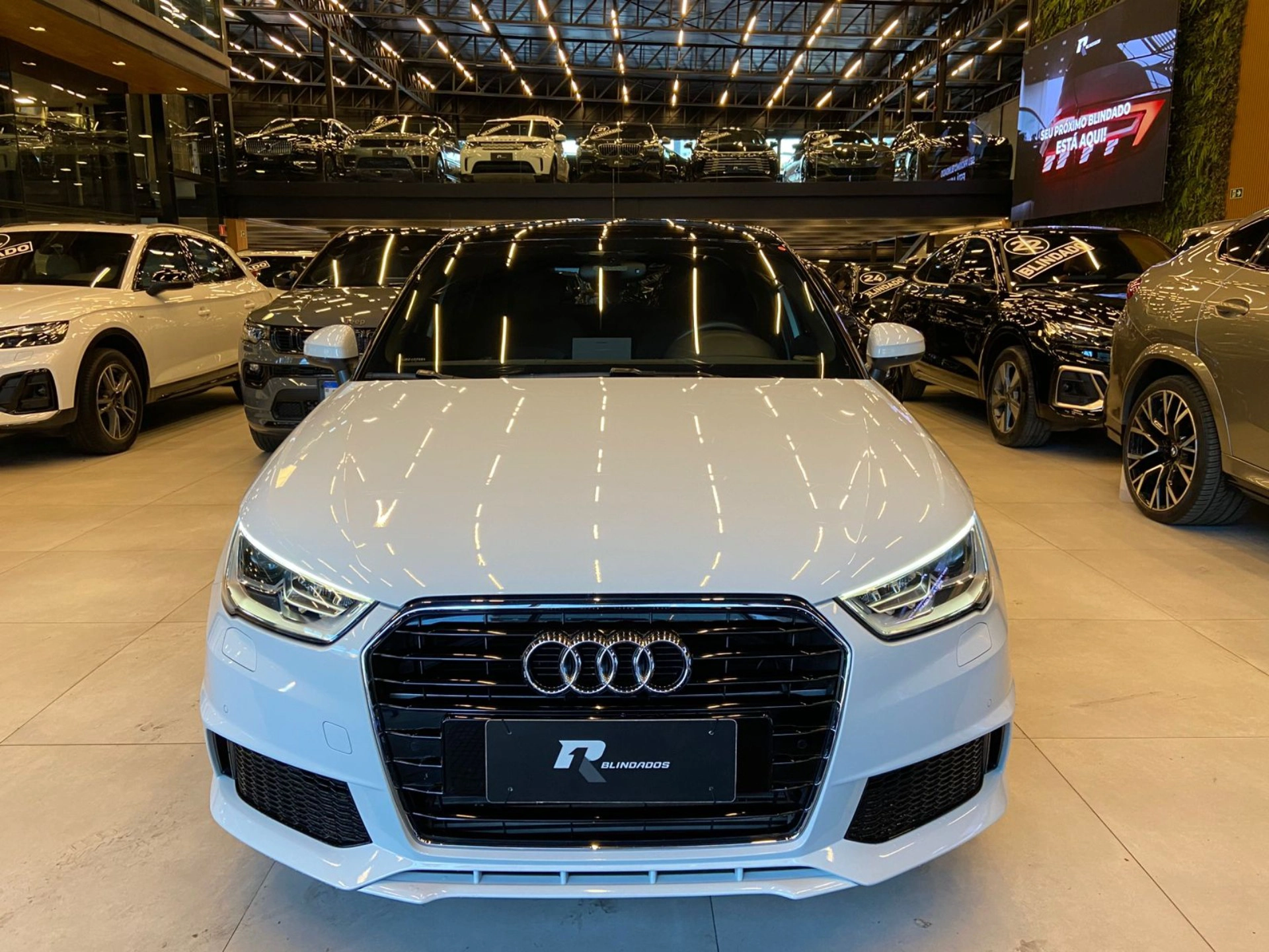 audi A1 1.8 TFSI SPORTBACK AMBITION GASOLINA 4P S-TRONIC 2018