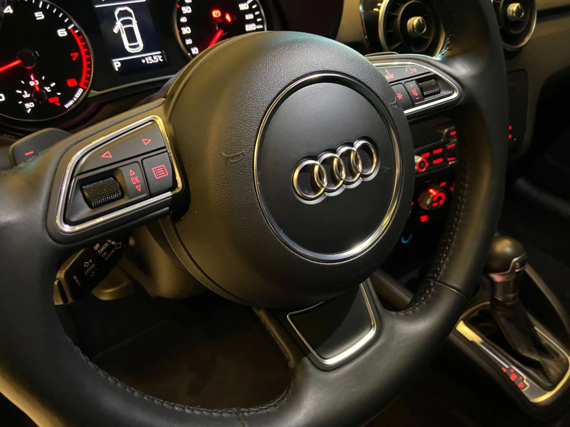 audi A1 1.8 TFSI SPORTBACK AMBITION GASOLINA 4P S-TRONIC 2018