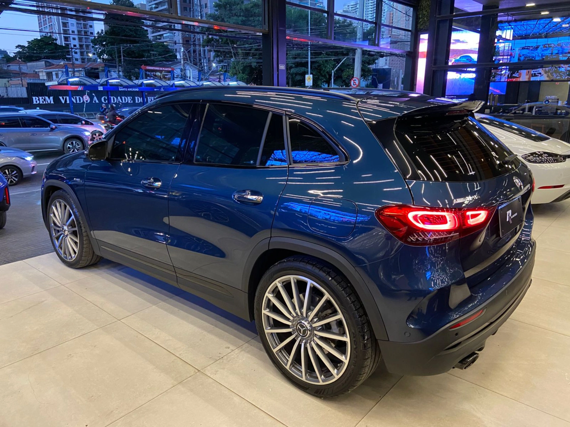 mercedes-benz GLA 35 AMG 2.0 CGI GASOLINA 4MATIC SPEEDSHIFT 2022