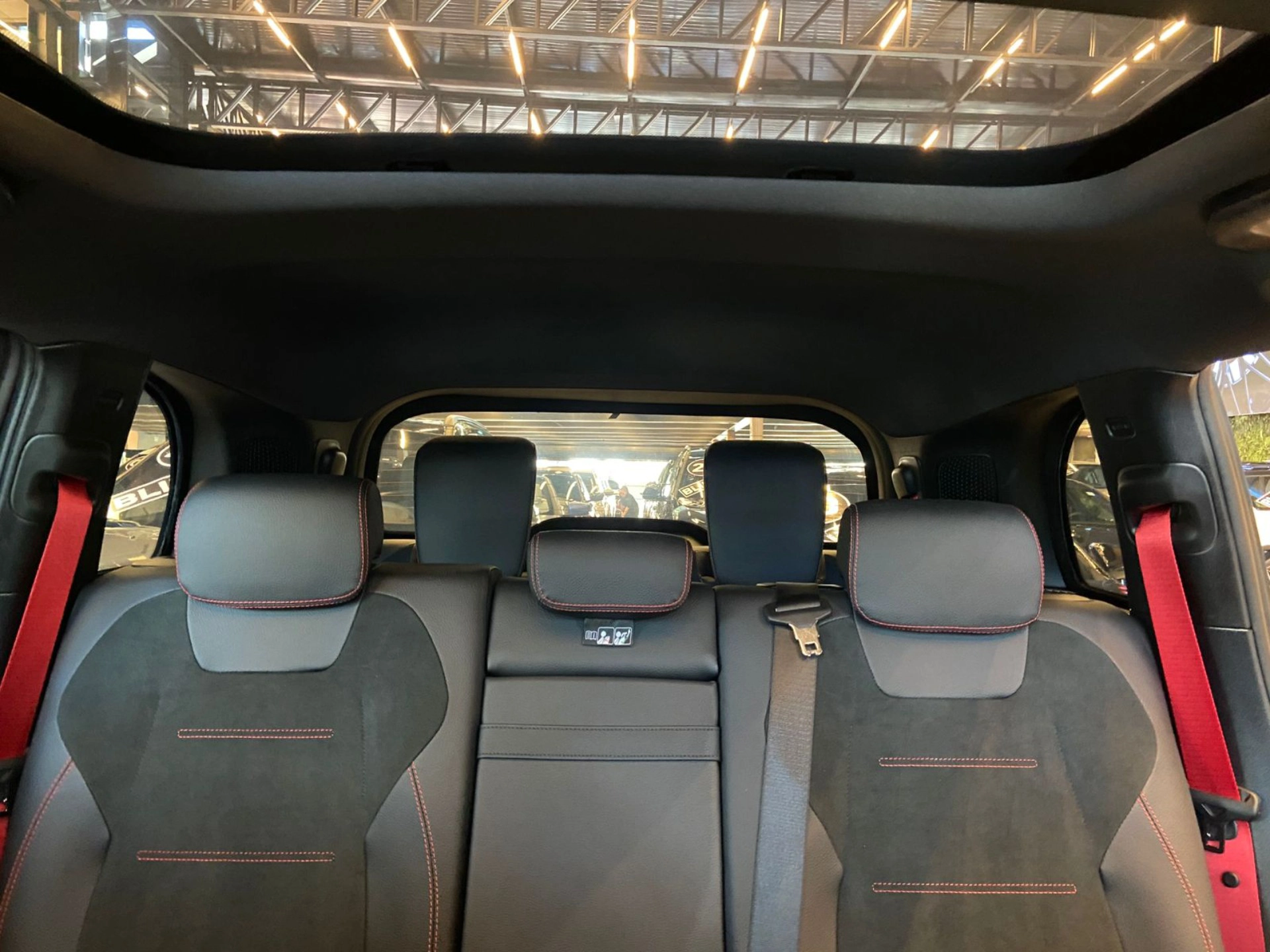 mercedes-benz GLB 35 AMG 2.0 MHEV 4MATIC SPEEDSHIFT 2025