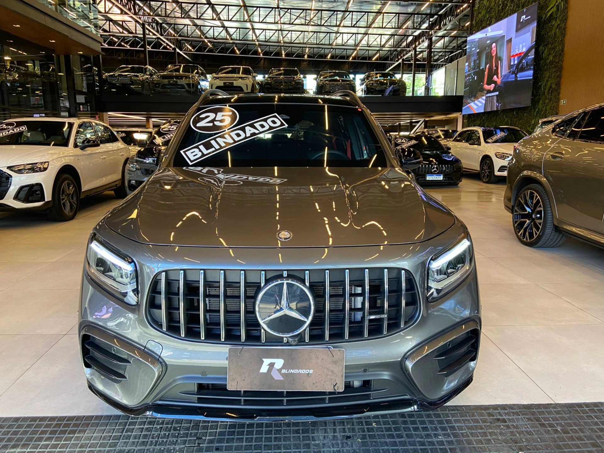 mercedes-benz GLB 35 AMG 2.0 MHEV 4MATIC SPEEDSHIFT 2025