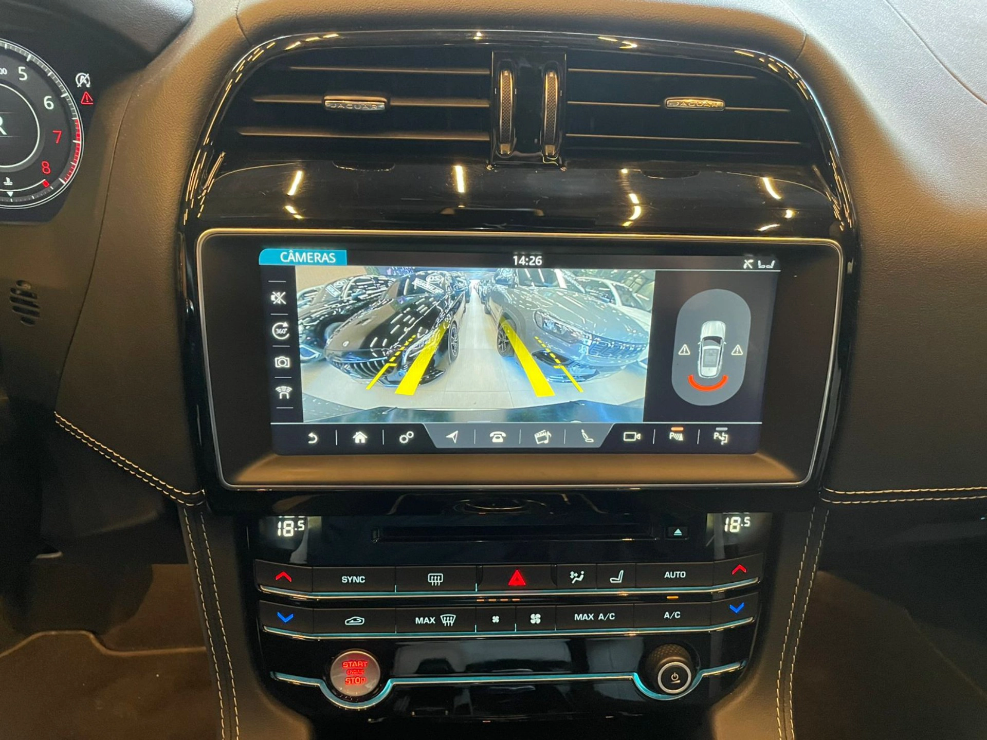 jaguar F-PACE 2.0 16V INGENIUM R-SPORT AWD 4P AUTOMÁTICO 2019