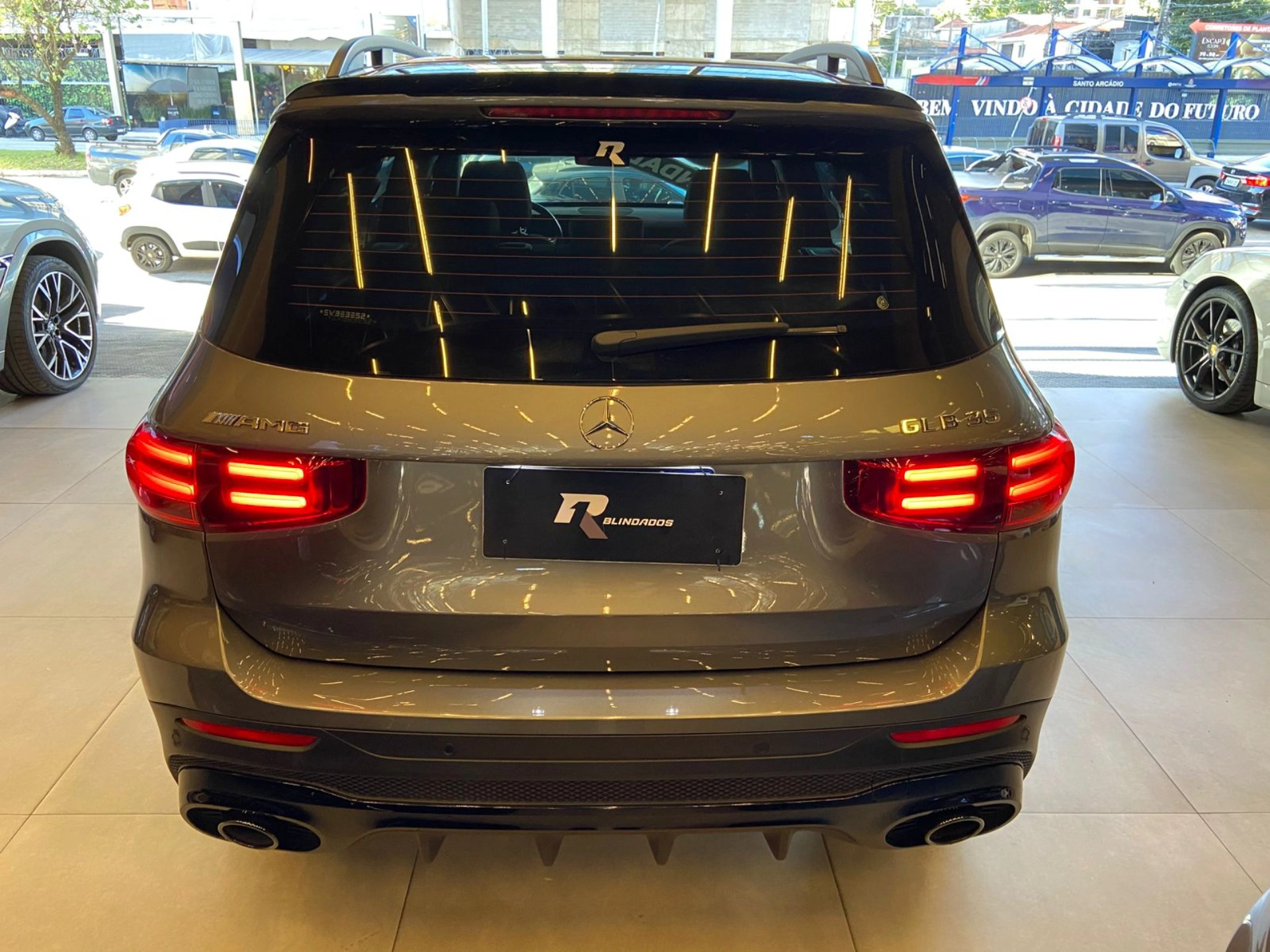 mercedes-benz GLB 35 AMG 2.0 MHEV 4MATIC SPEEDSHIFT 2025