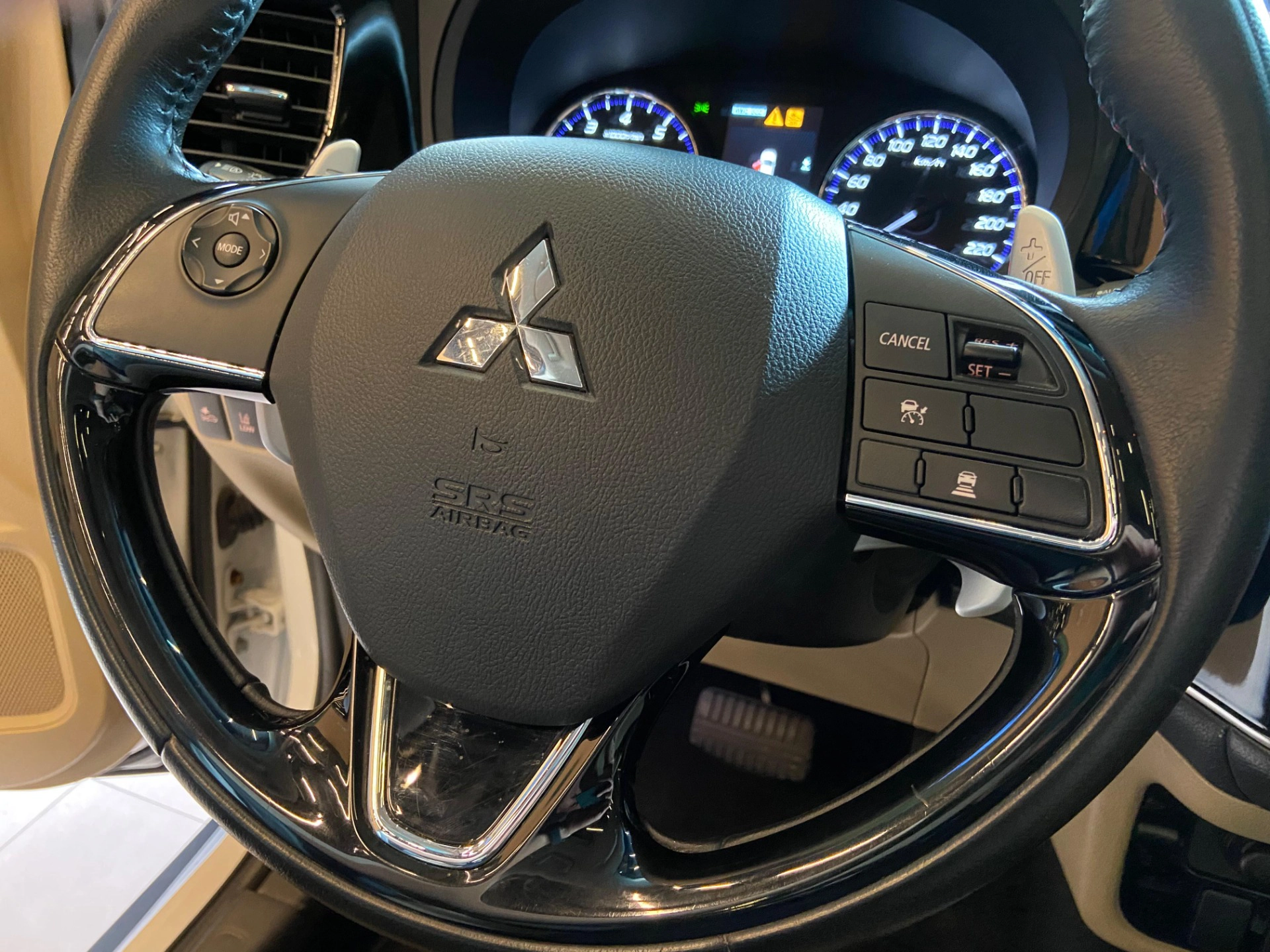 mitsubishi OUTLANDER 3.0 GT 4X4 V6 24V GASOLINA 4P AUTOMÁTICO 2018