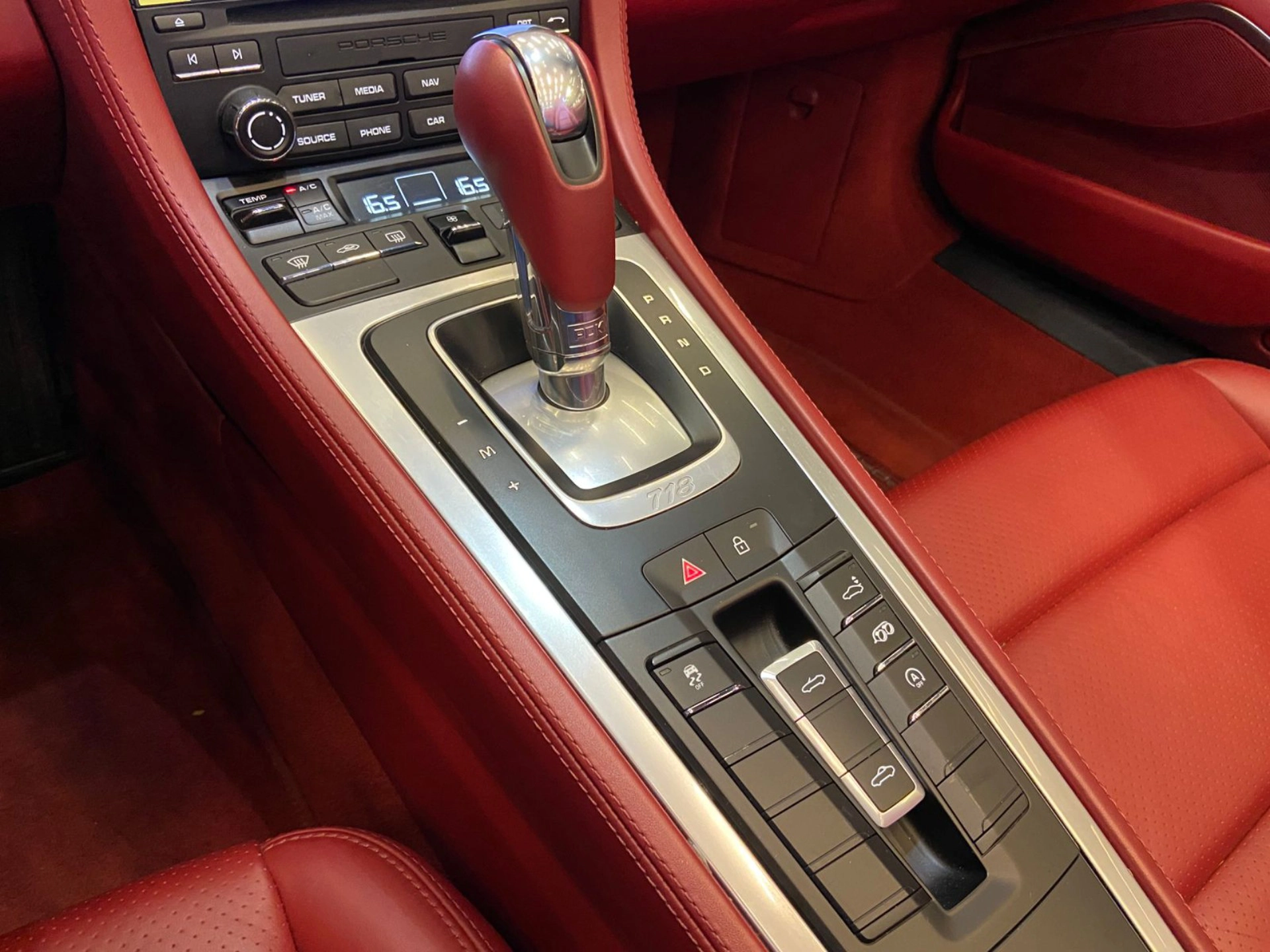 porsche 718 2.0 16V H4 GASOLINA BOXSTER PDK 2020