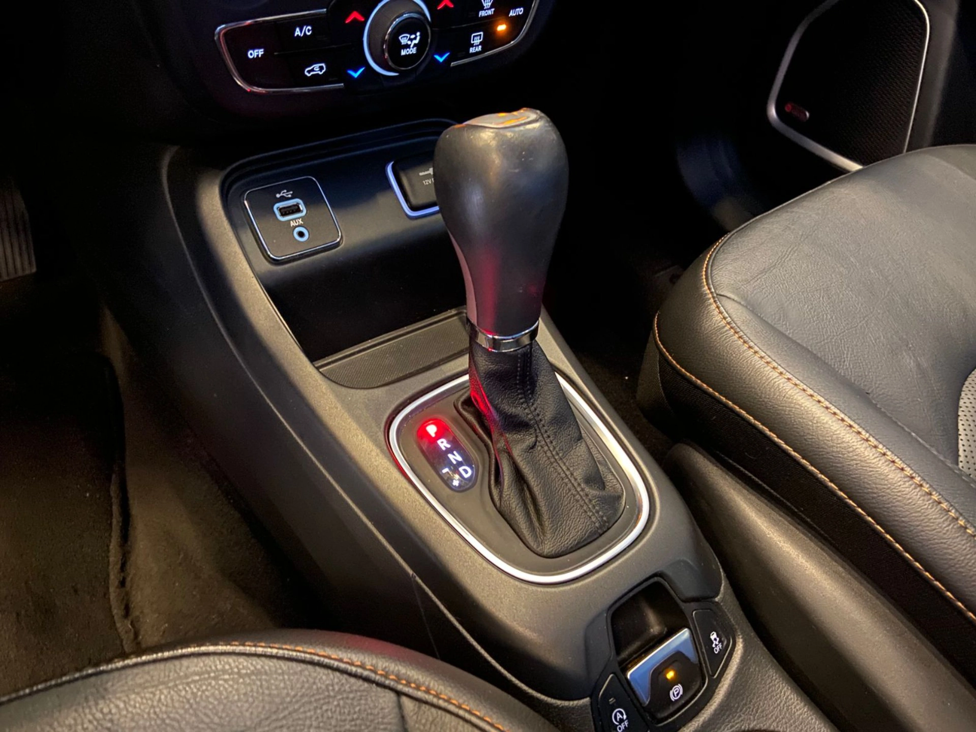 jeep COMPASS 2.0 16V FLEX LONGITUDE AUTOMÁTICO 2018