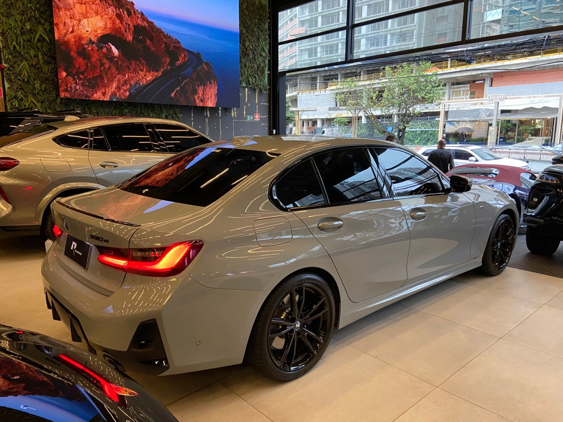 bmw 330E 2.0 16V TURBO HÍBRIDO M SPORT AUTOMÁTICO 2024