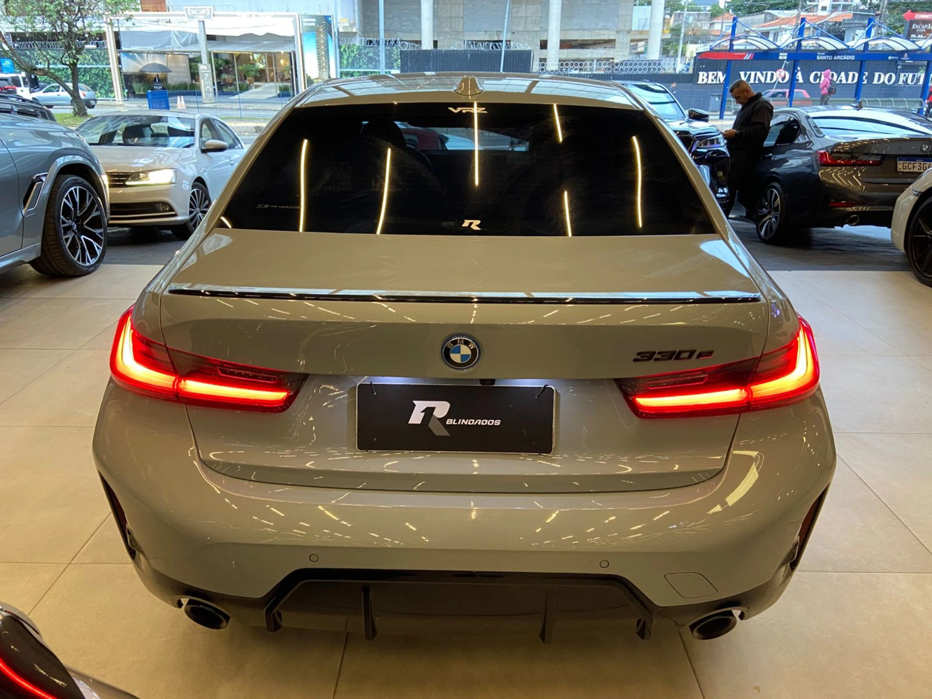bmw 330E 2.0 16V TURBO HÍBRIDO M SPORT AUTOMÁTICO 2024