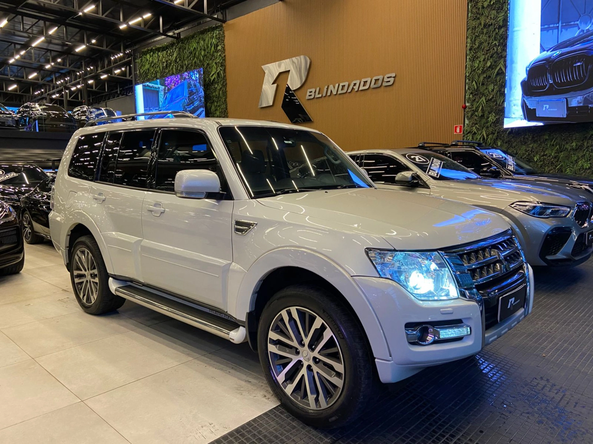 mitsubishi PAJERO FULL 3.2 HPE 4X4 16V TURBO INTERCOOLER DIESEL 4P AUTOMÁTICO 2020