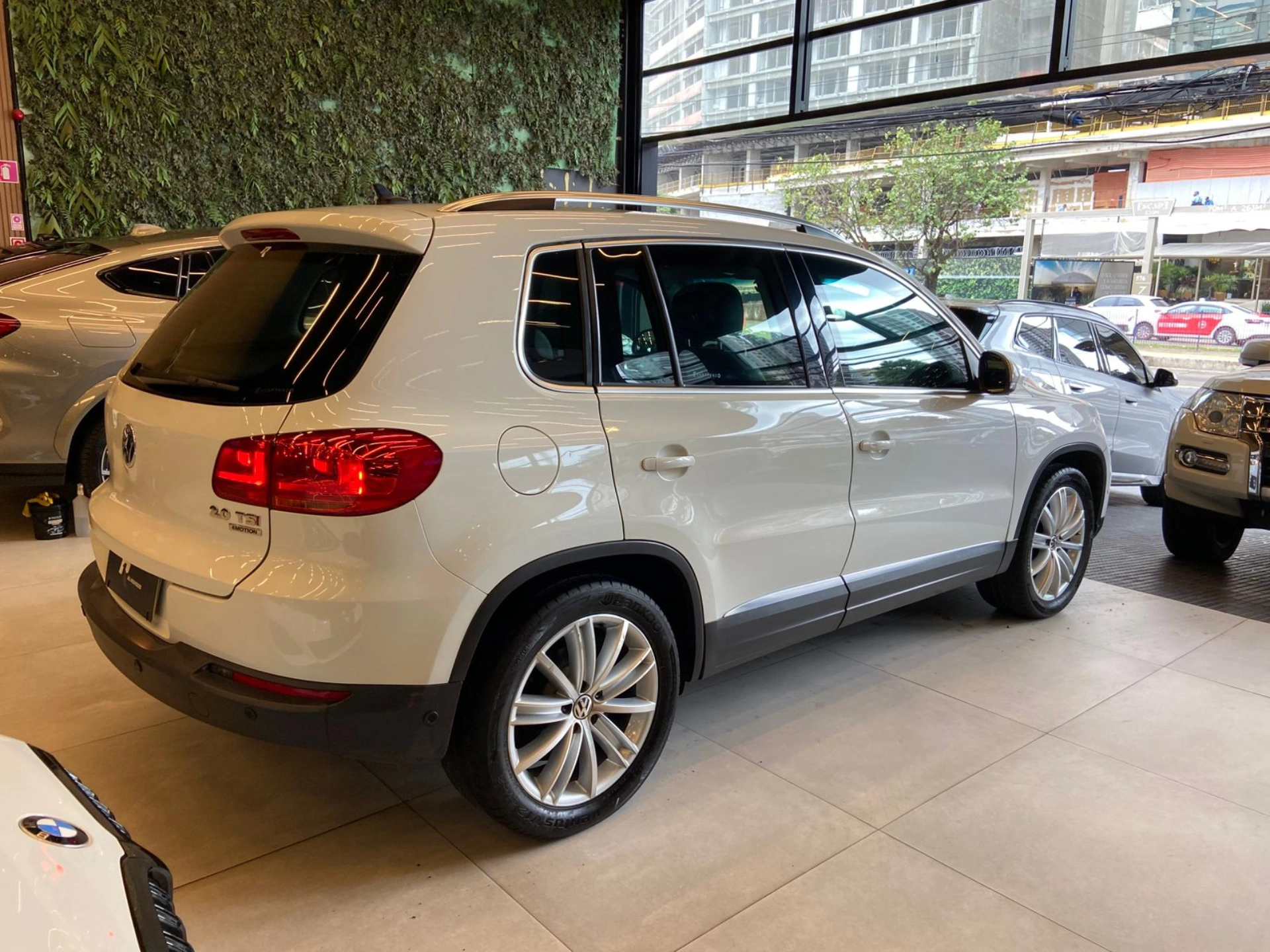 volkswagen TIGUAN 2.0 TSI 16V TURBO GASOLINA 4P TIPTRONIC 2014