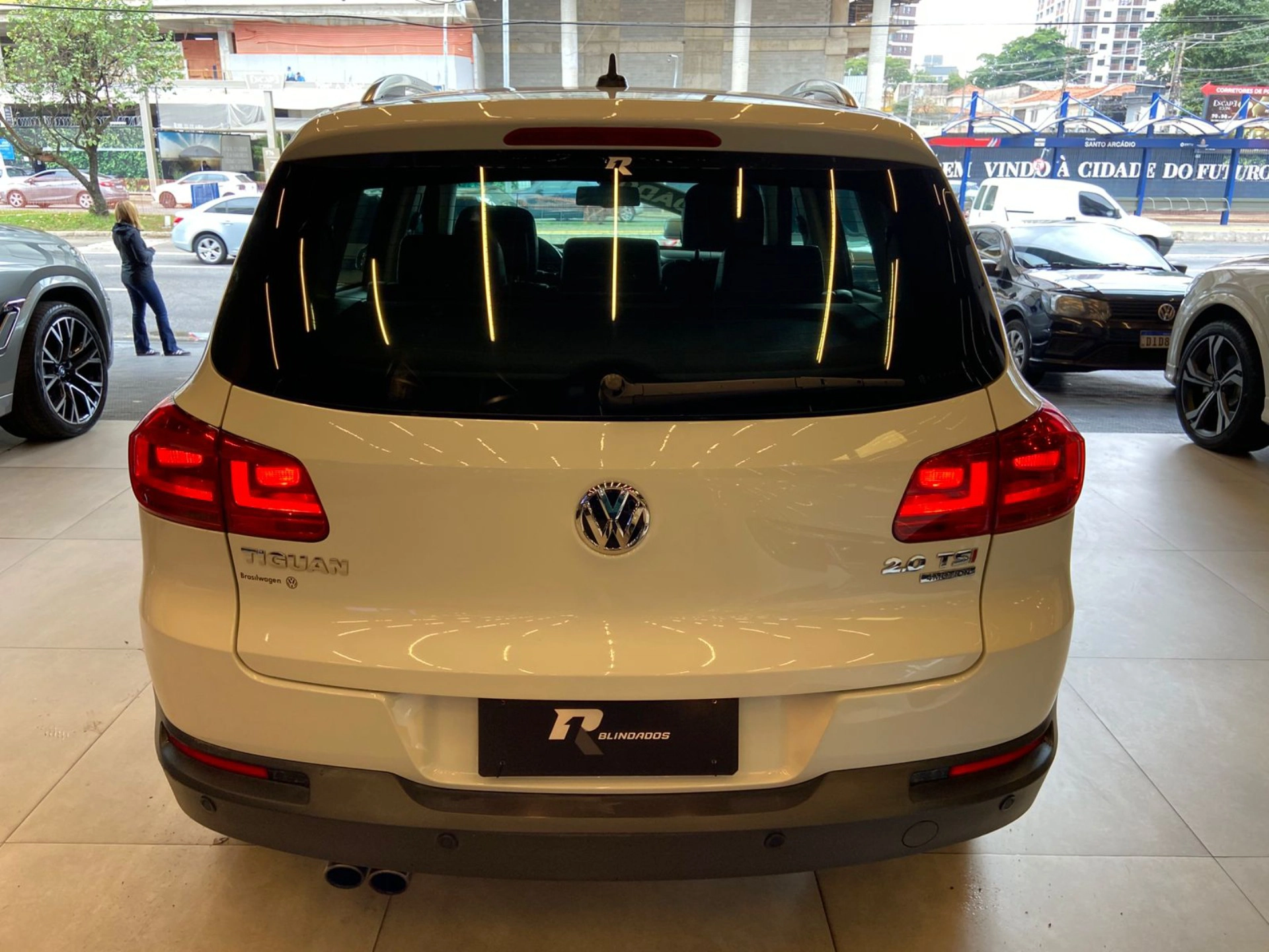volkswagen TIGUAN 2.0 TSI 16V TURBO GASOLINA 4P TIPTRONIC 2014