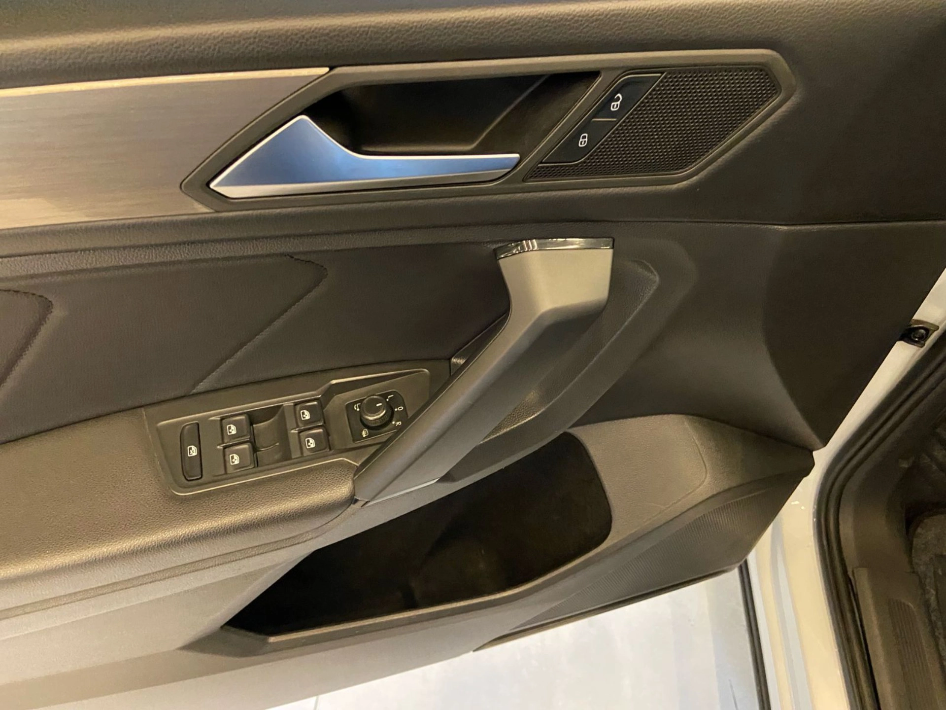 volkswagen TIGUAN 1.4 250 TSI TOTAL FLEX ALLSPACE COMFORTLINE TIPTRONIC 2019