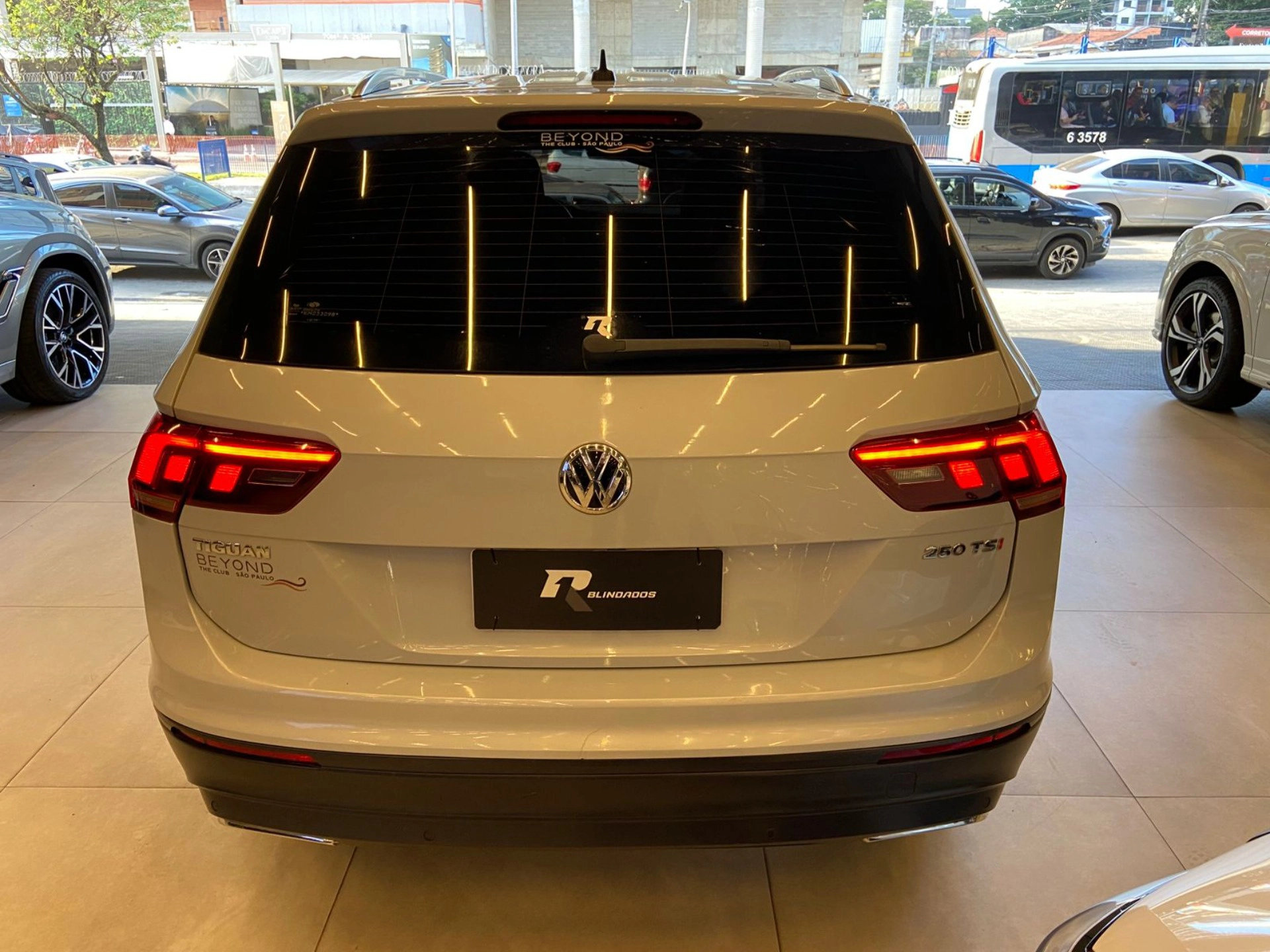 volkswagen TIGUAN 1.4 250 TSI TOTAL FLEX ALLSPACE COMFORTLINE TIPTRONIC 2019