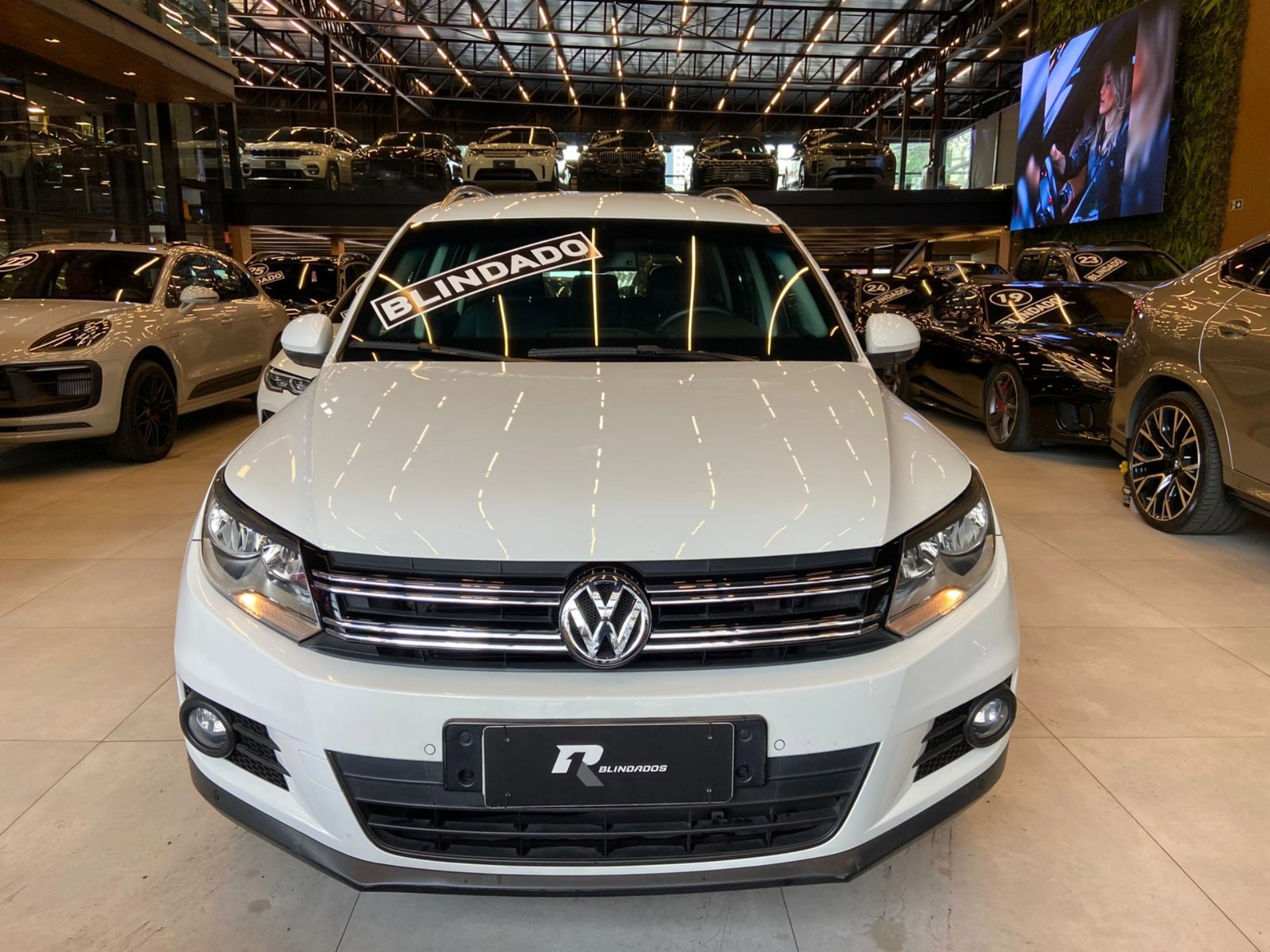 volkswagen TIGUAN 2.0 TSI 16V TURBO GASOLINA 4P TIPTRONIC 2014