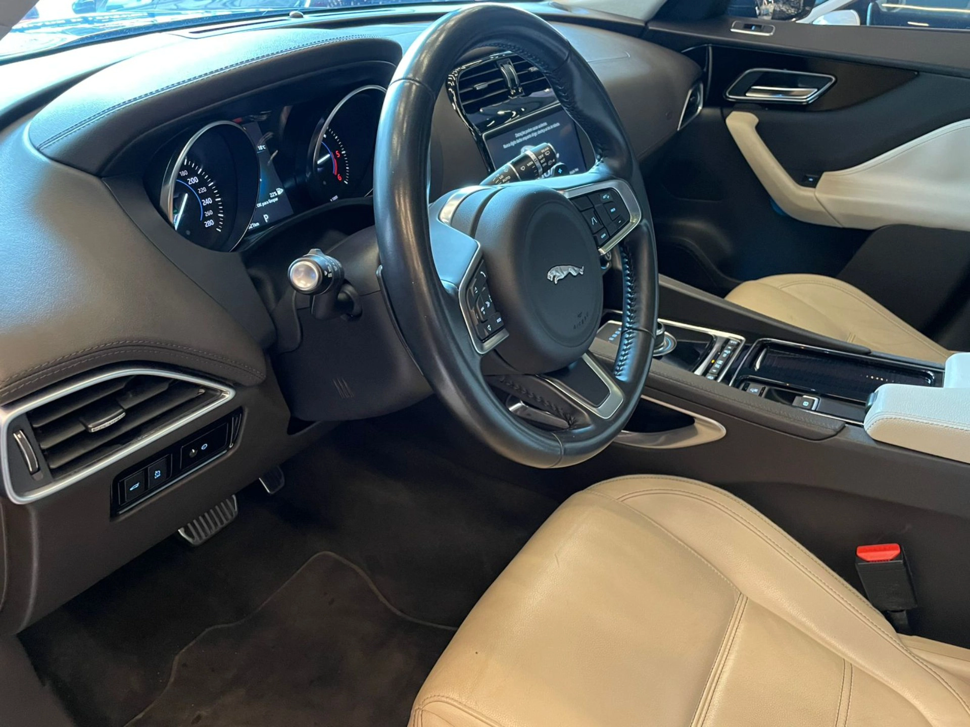 jaguar F-PACE 2.0 16V TURBO DIESEL PRESTIGE AWD 4P AUTOMÁTICO 2019