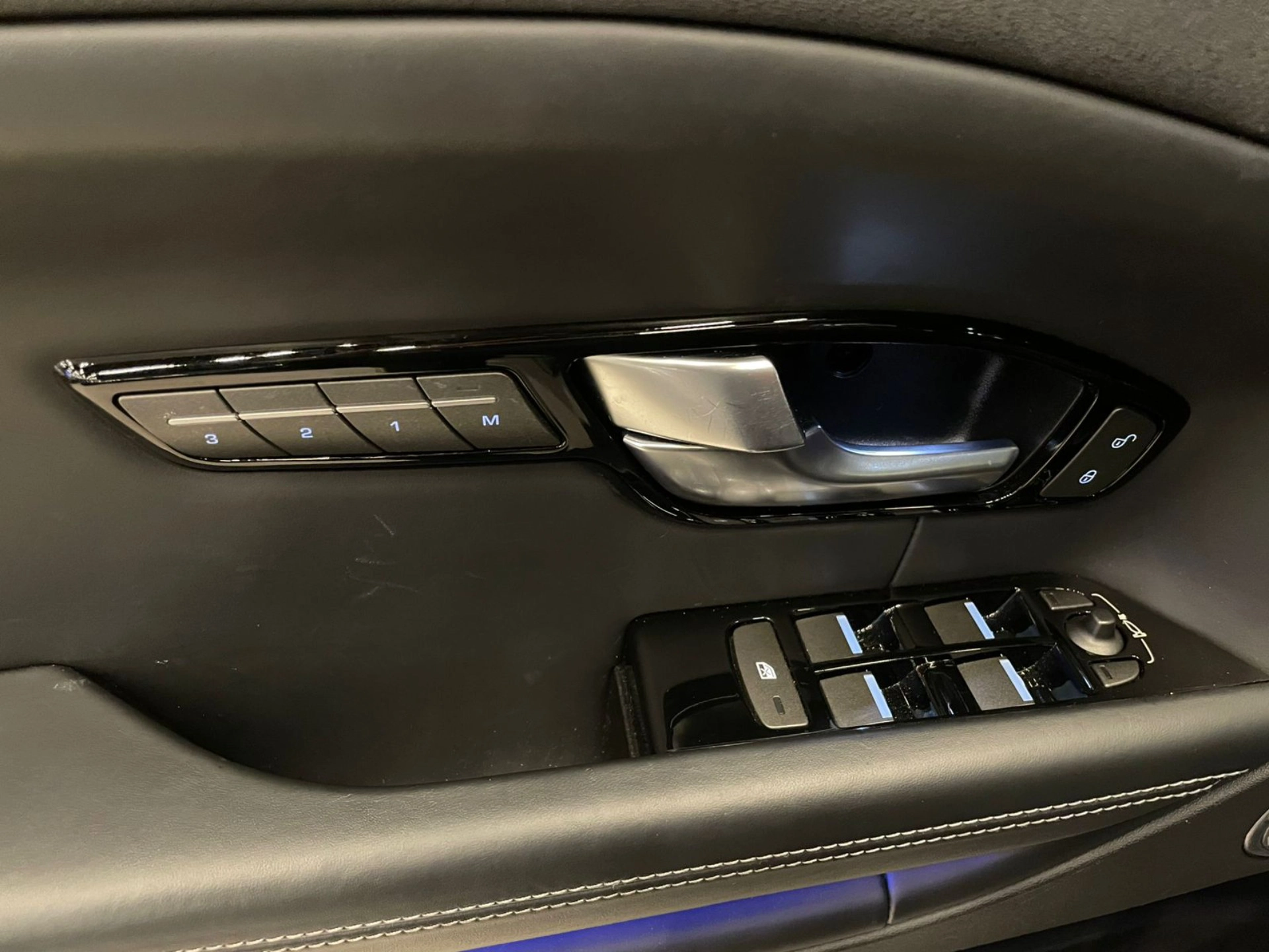 land rover RANGE ROVER EVOQUE 2.0 HSE DYNAMIC 4WD 16V GASOLINA 4P AUTOMÁTICO 2018