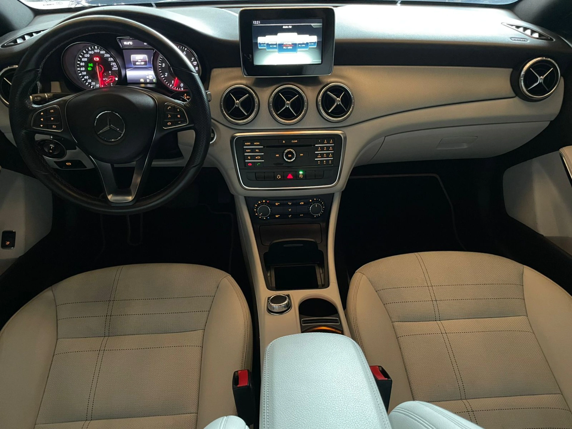 mercedes-benz CLA 200 1.6 URBAN 16V GASOLINA 4P AUTOMÁTICO 2015
