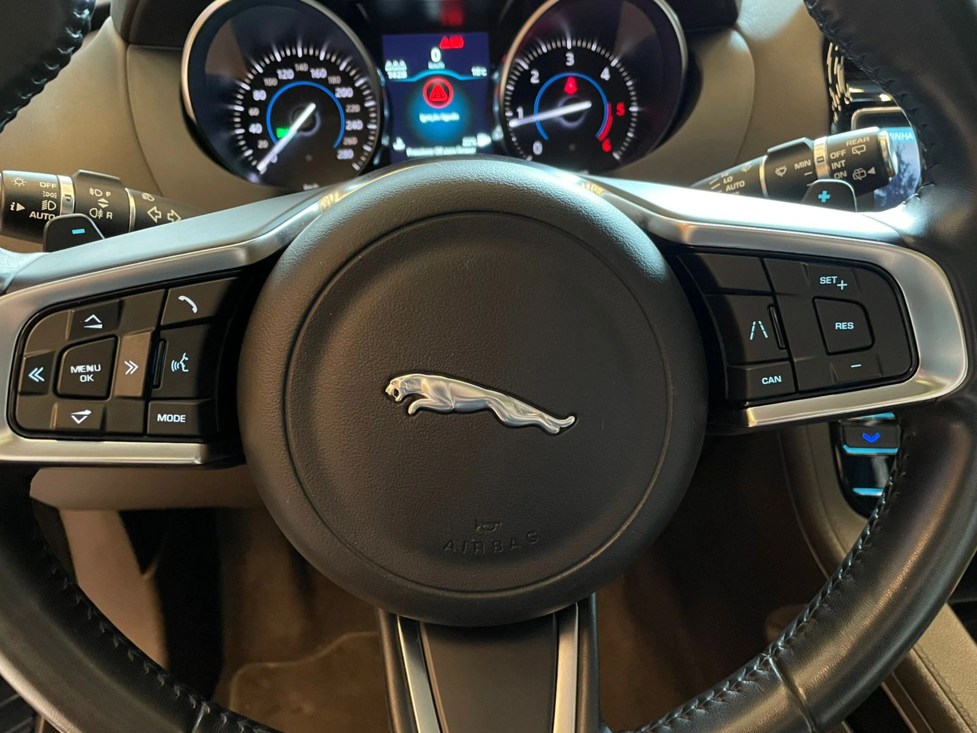 jaguar F-PACE 2.0 16V TURBO DIESEL PRESTIGE AWD 4P AUTOMÁTICO 2019