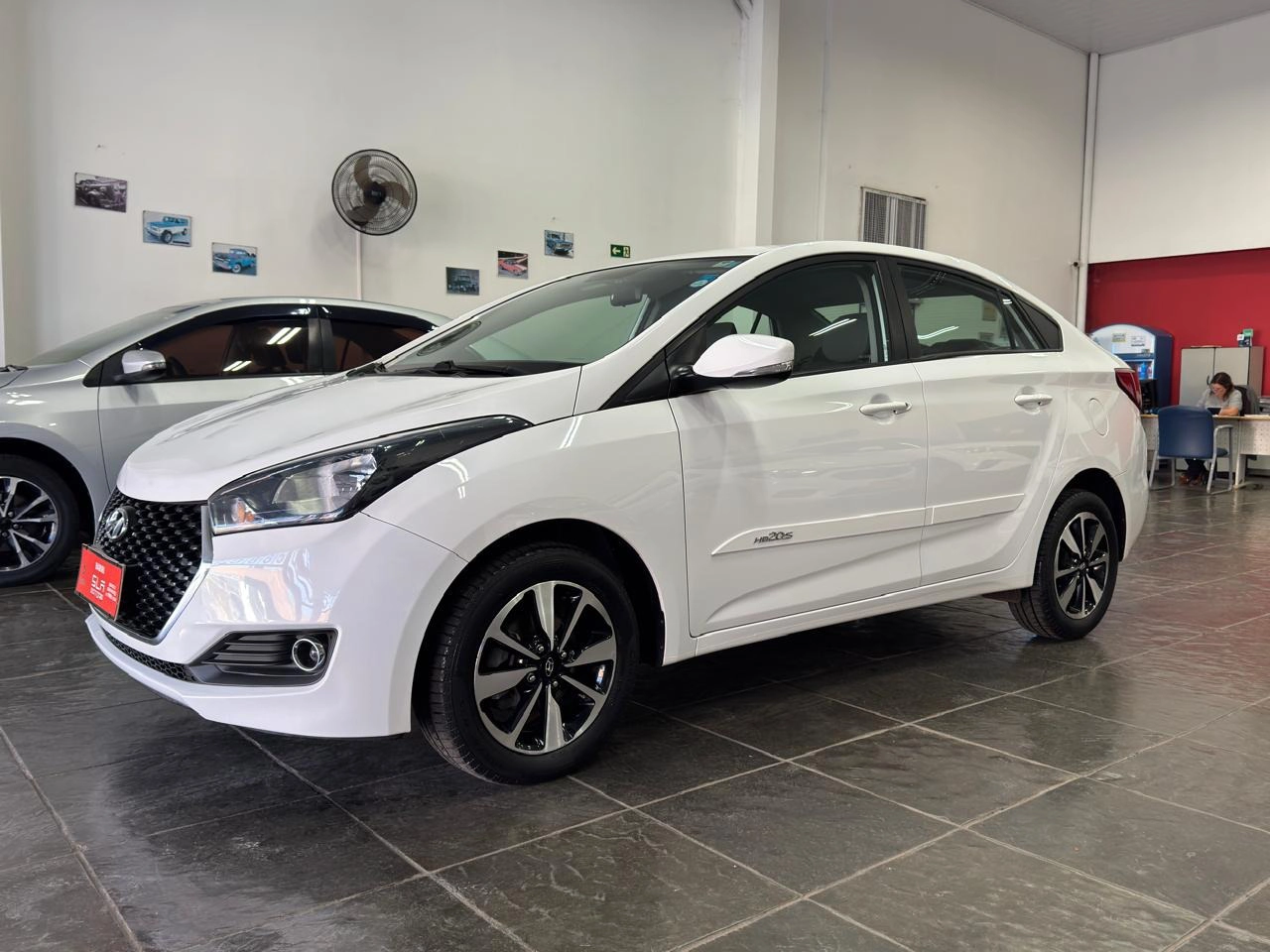 HYUNDAI HB20S 1.6 COMFORT STYLE 16V FLEX 4P AUTOMÁTICO
