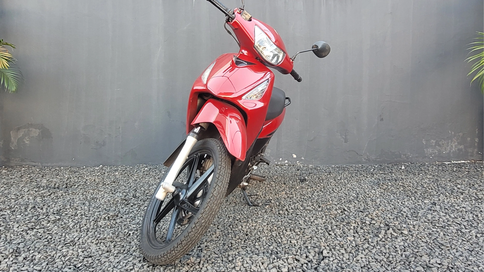 HONDA BIZ 125 + Utilitária