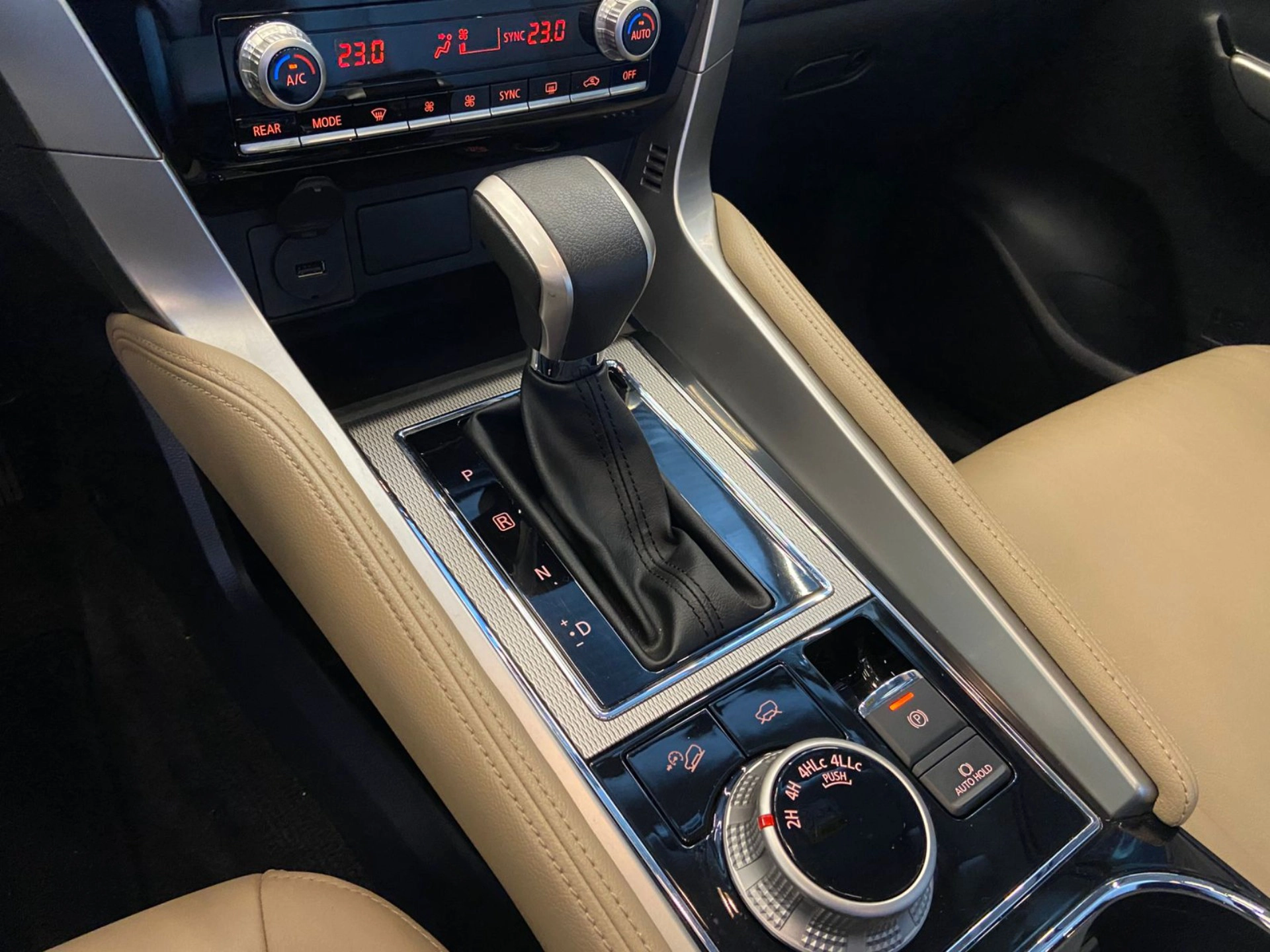 mitsubishi PAJERO SPORT 2.4 16V MIVEC TURBO DIESEL HPE AWD AUTOMÁTICO 2022