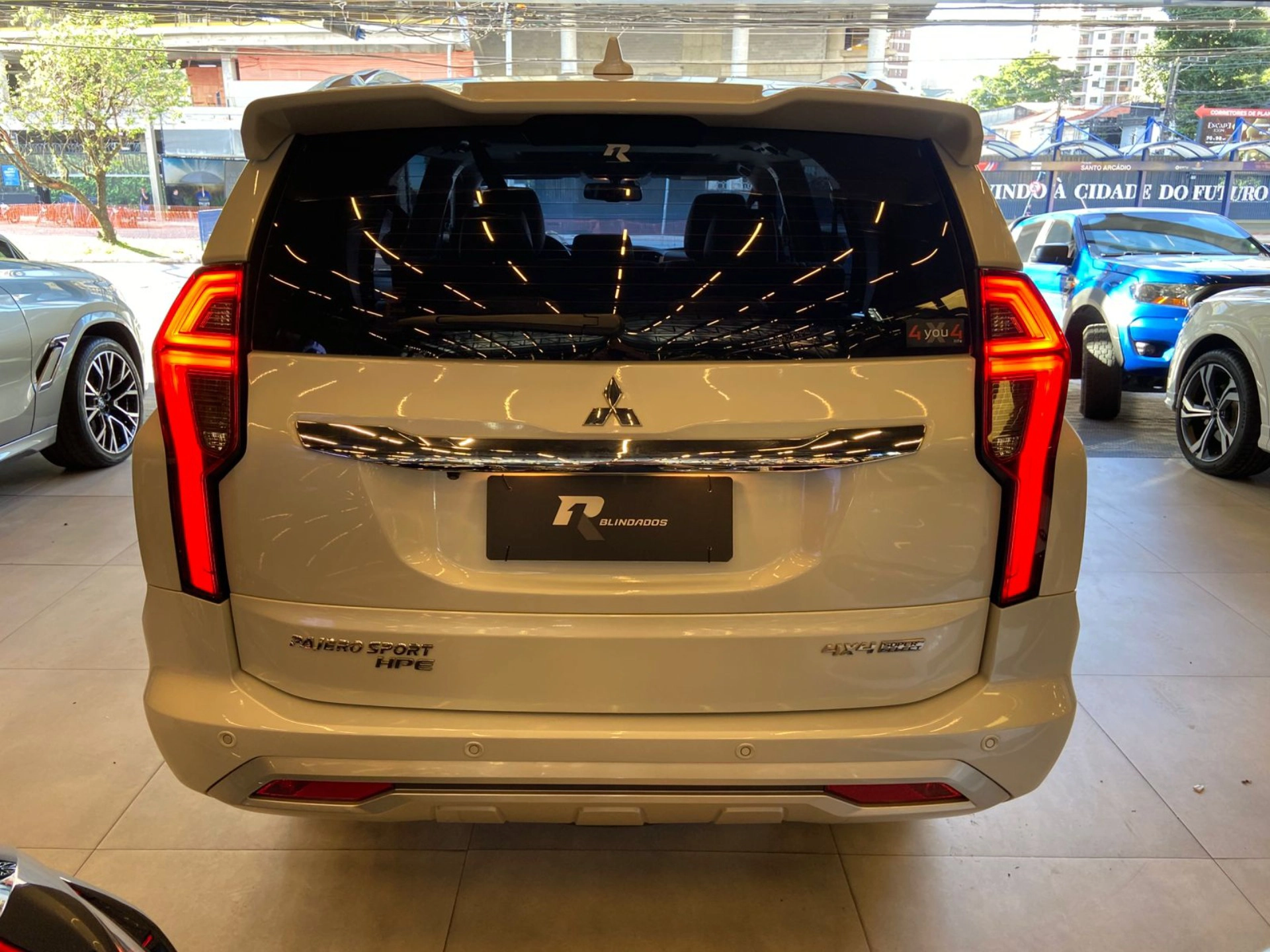 mitsubishi PAJERO SPORT 2.4 16V MIVEC TURBO DIESEL HPE AWD AUTOMÁTICO 2022