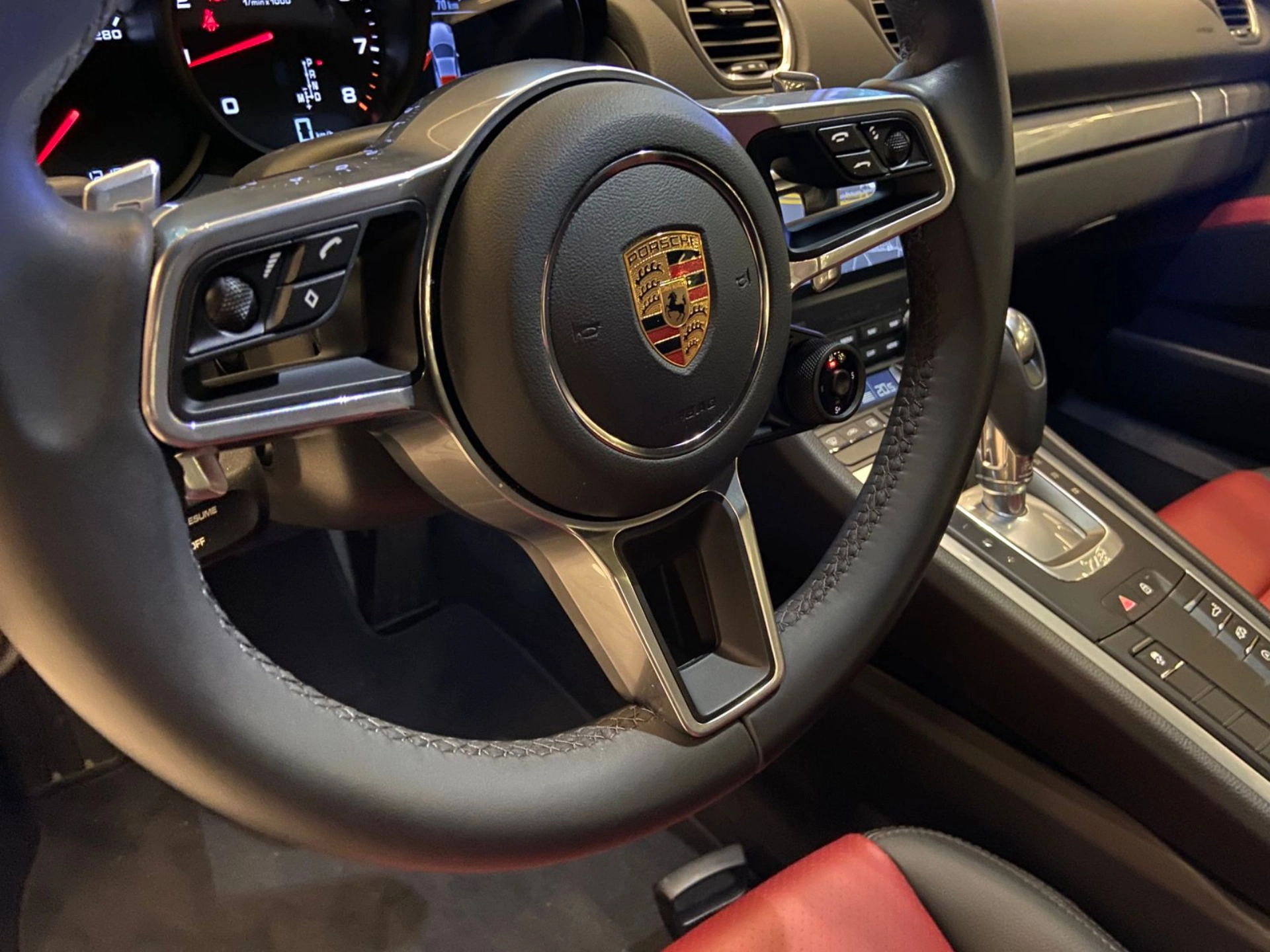 porsche 718 2.0 16V H4 GASOLINA CAYMAN PDK 2024