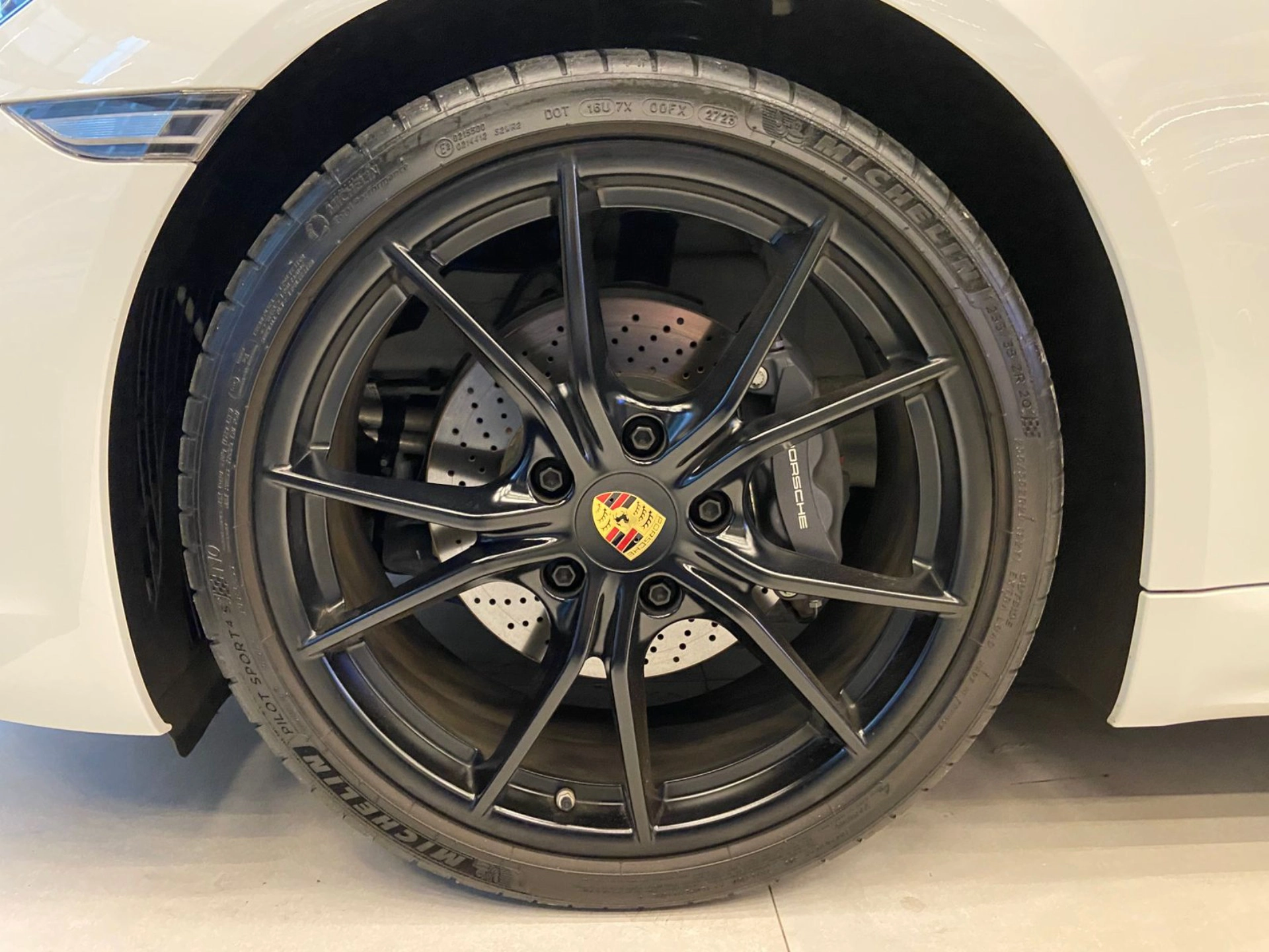 porsche 718 2.0 16V H4 GASOLINA CAYMAN PDK 2024