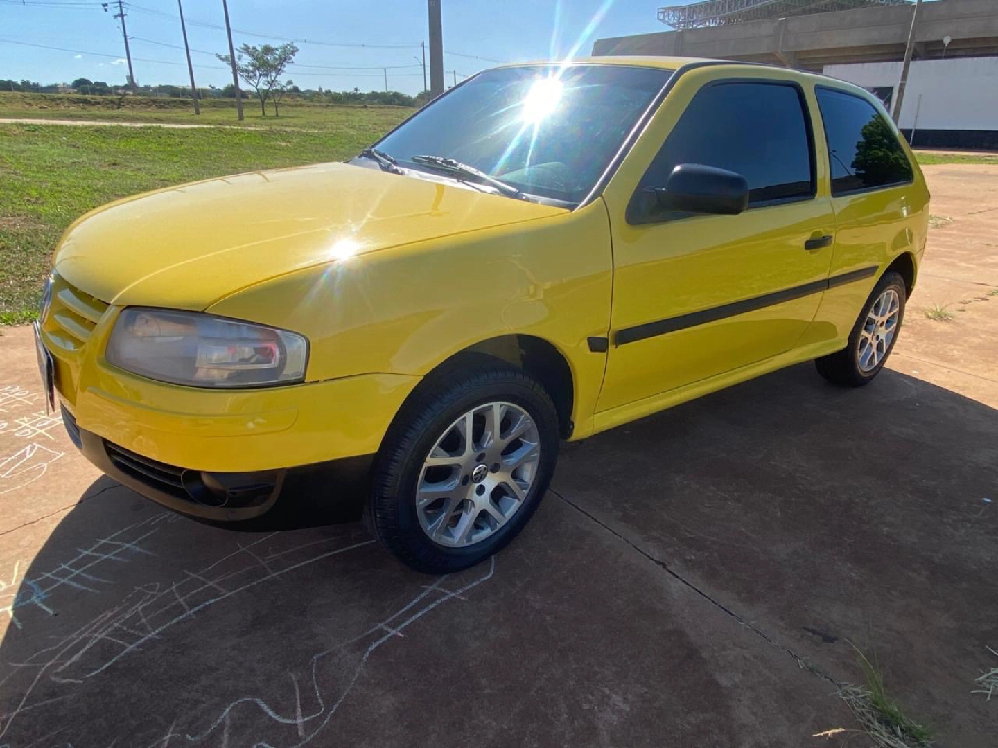 VOLKSWAGEN GOL 1.0 MI 8V FLEX 2P MANUAL G.IV