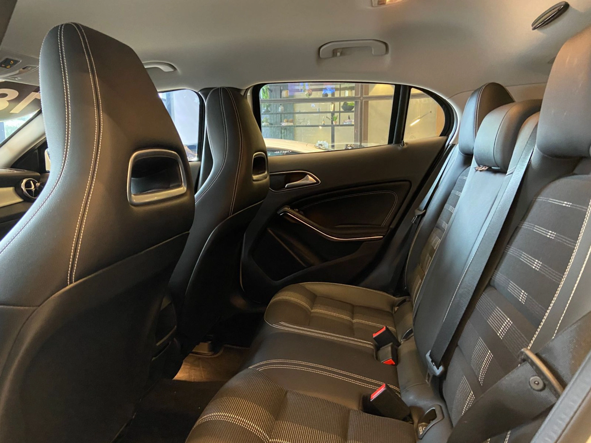 mercedes-benz GLA 200 1.6 CGI FLEX ADVANCE 7G-DCT 2018