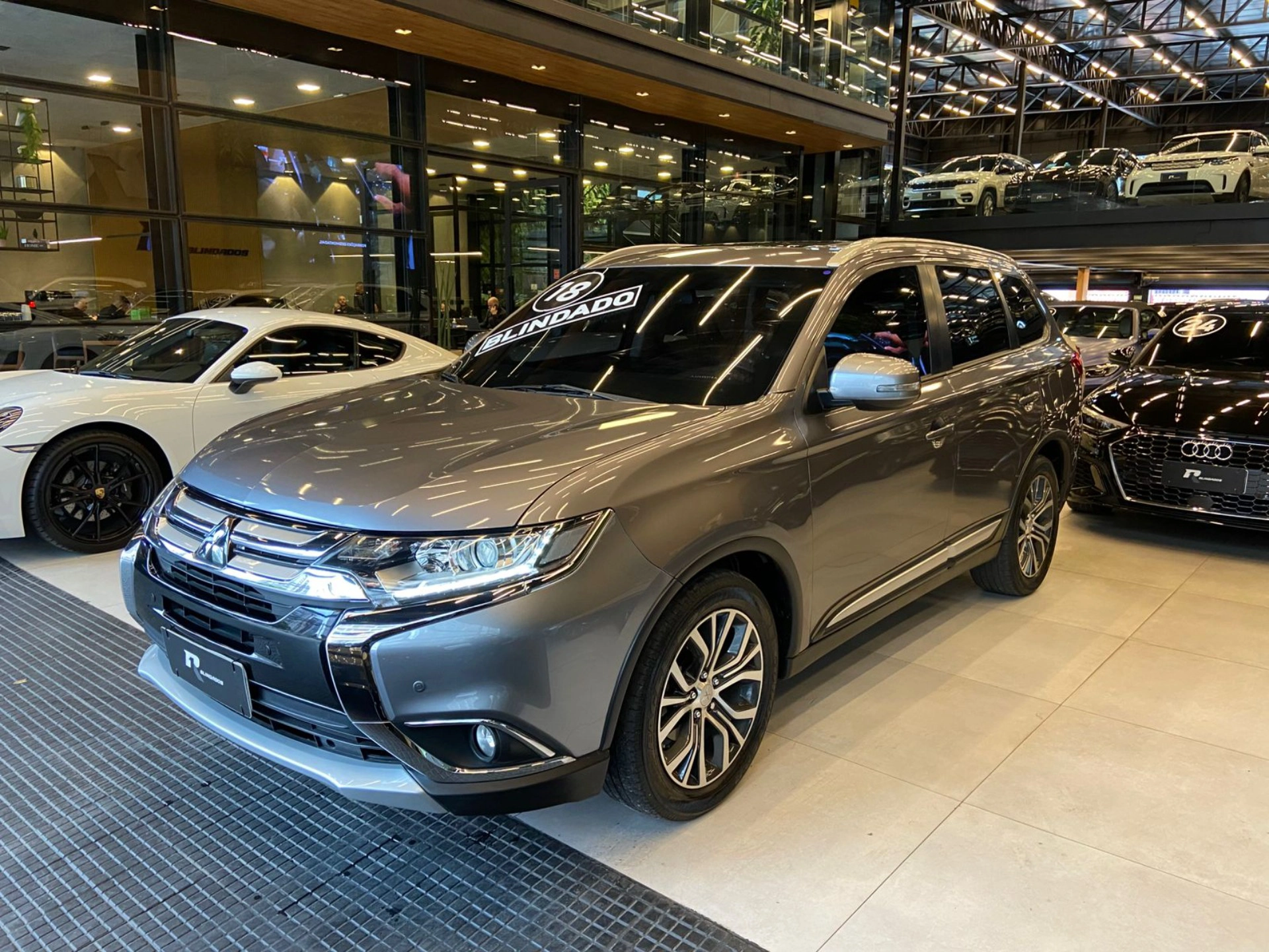 mitsubishi OUTLANDER 2.0 COMFORT 16V GASOLINA 4P AUTOMÁTICO 2018
