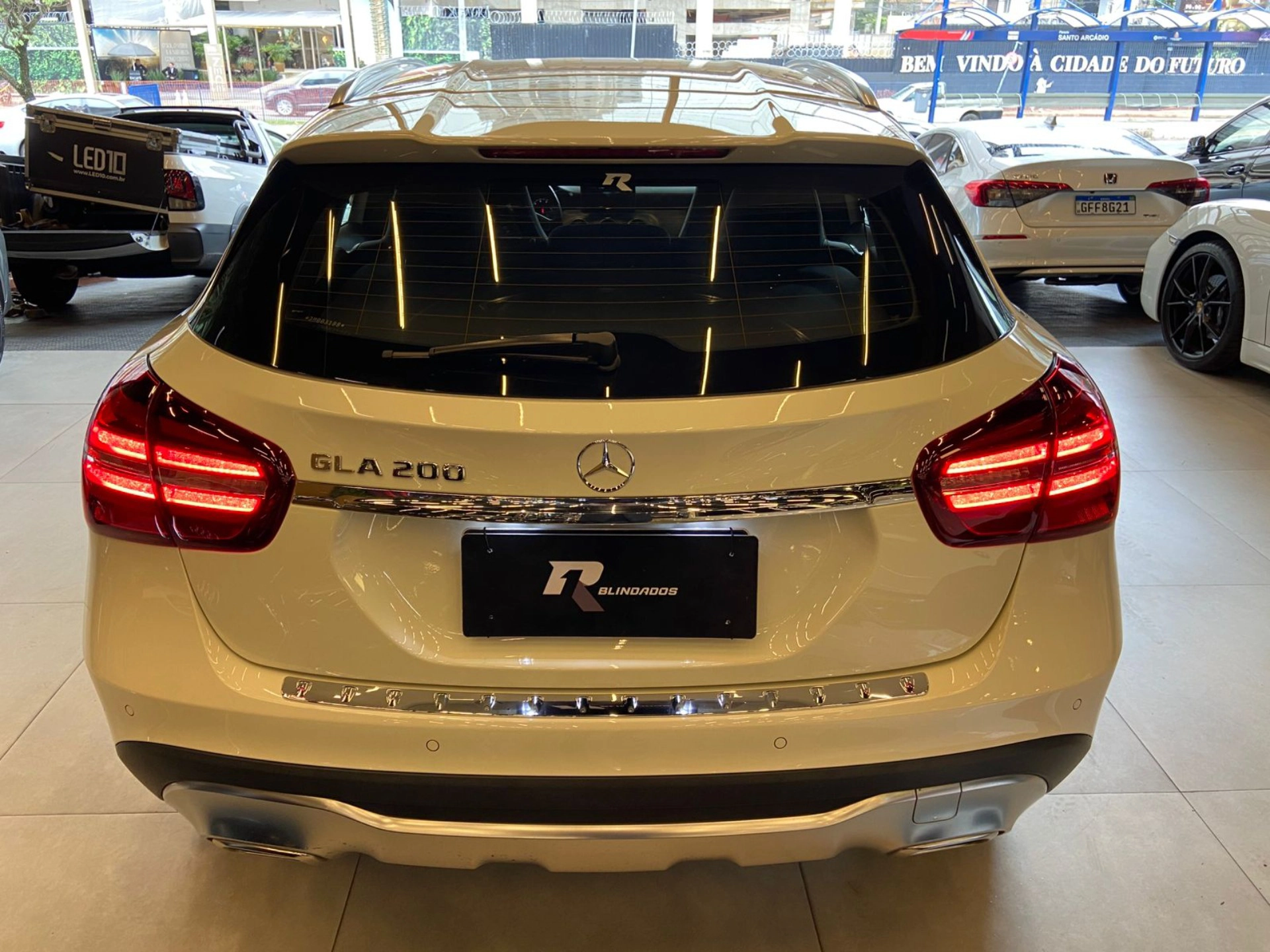 mercedes-benz GLA 200 1.6 CGI FLEX ADVANCE 7G-DCT 2018