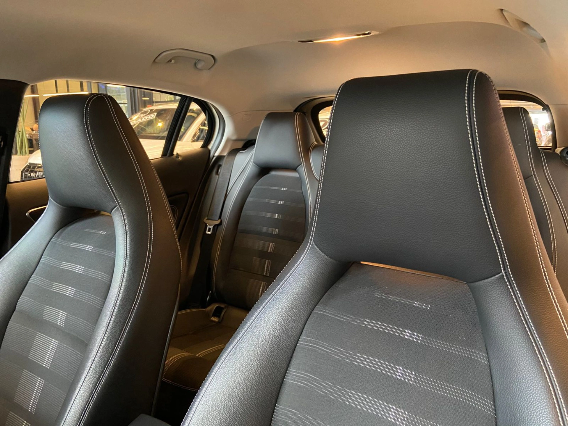 mercedes-benz GLA 200 1.6 CGI FLEX ADVANCE 7G-DCT 2018
