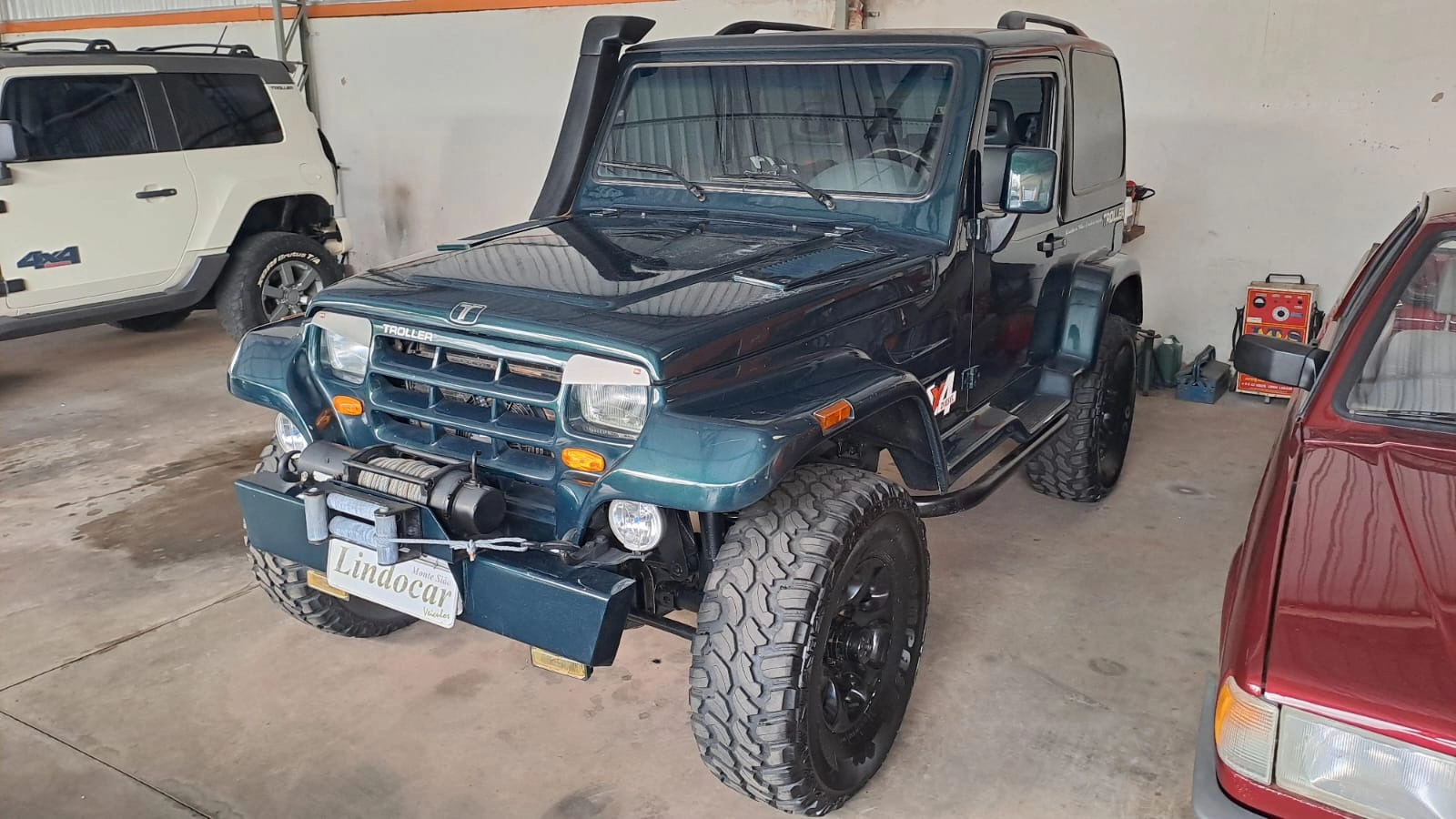 TROLLER T4 2.8 TETO RÍGIDO 12V TURBO INTERCOOLER DIESEL 2P MANUAL